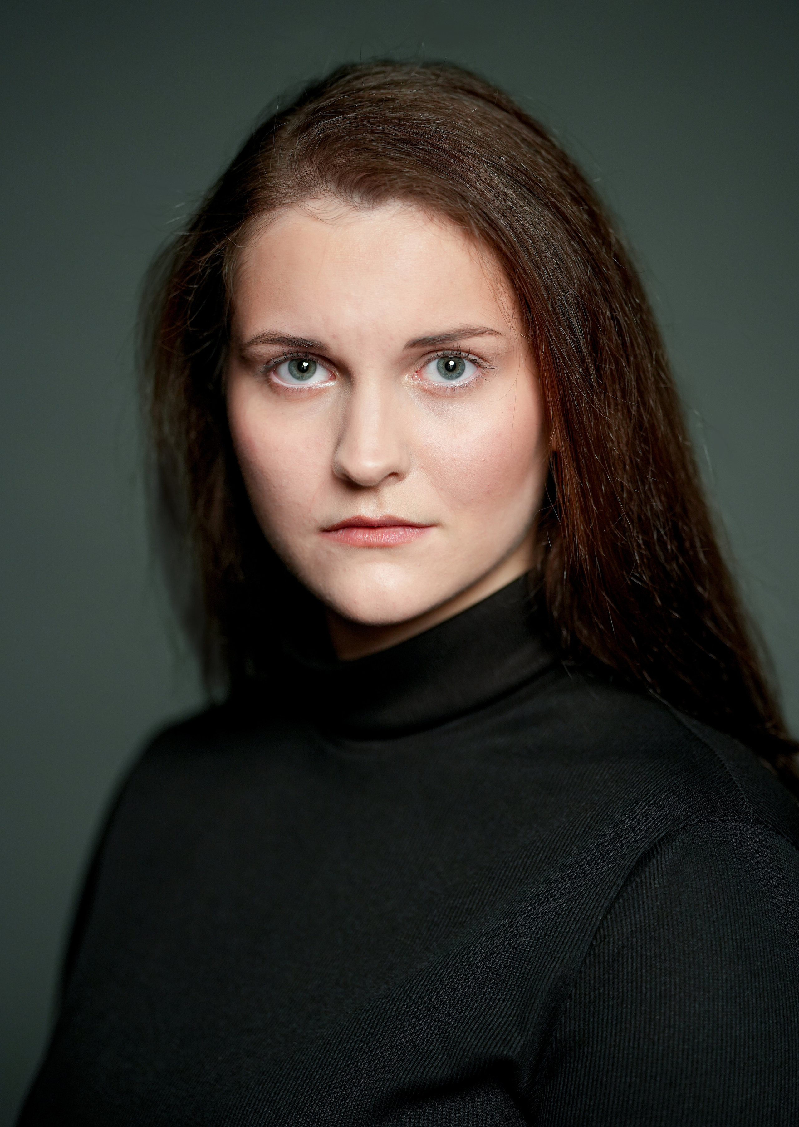 Актерское портфолио. Портретная съемка в Москве, студийный фотограф Игорь Фомин