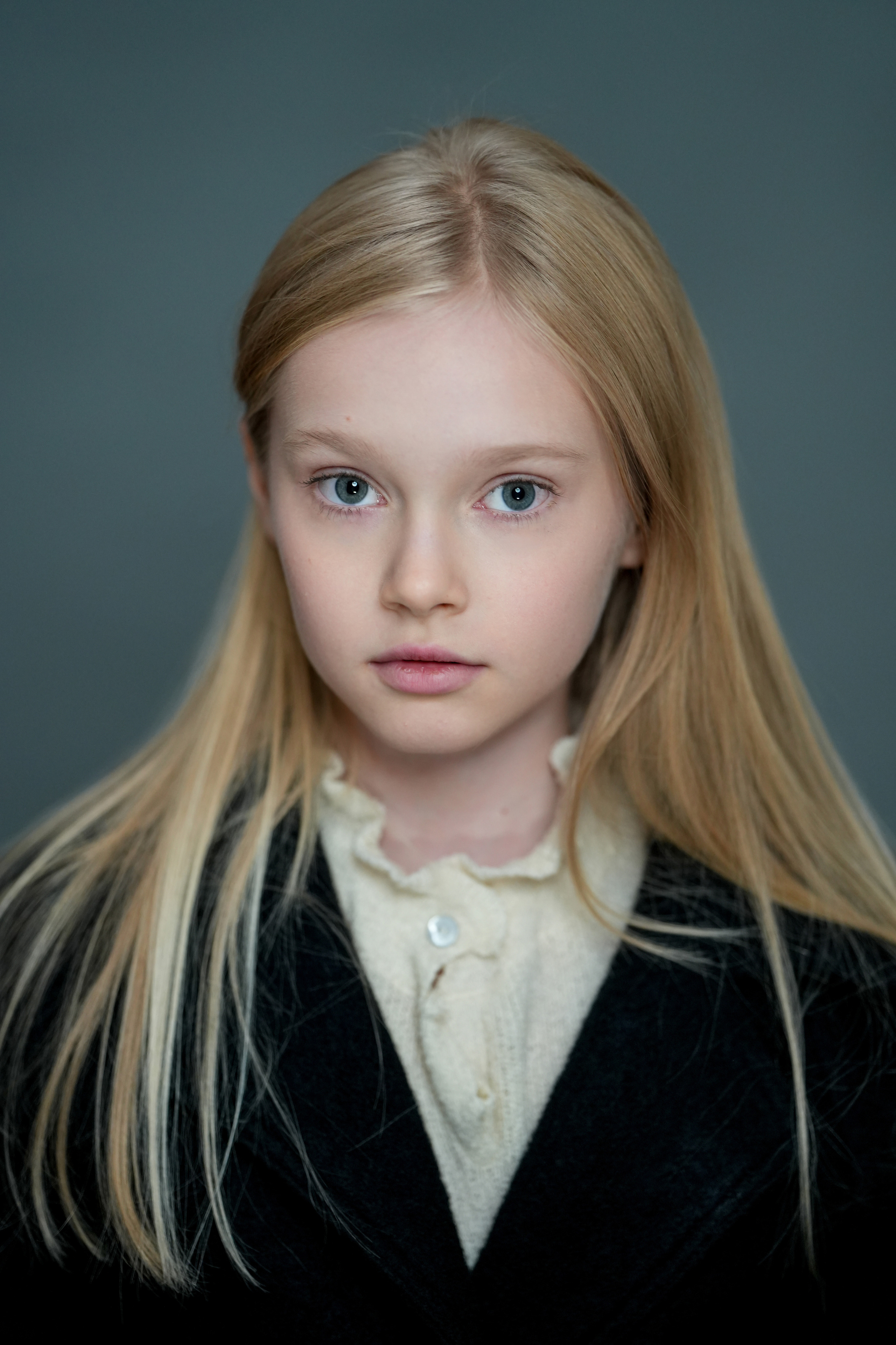 Актерская визитка. Портретная съемка в Москве, студийный фотограф Игорь Фомин