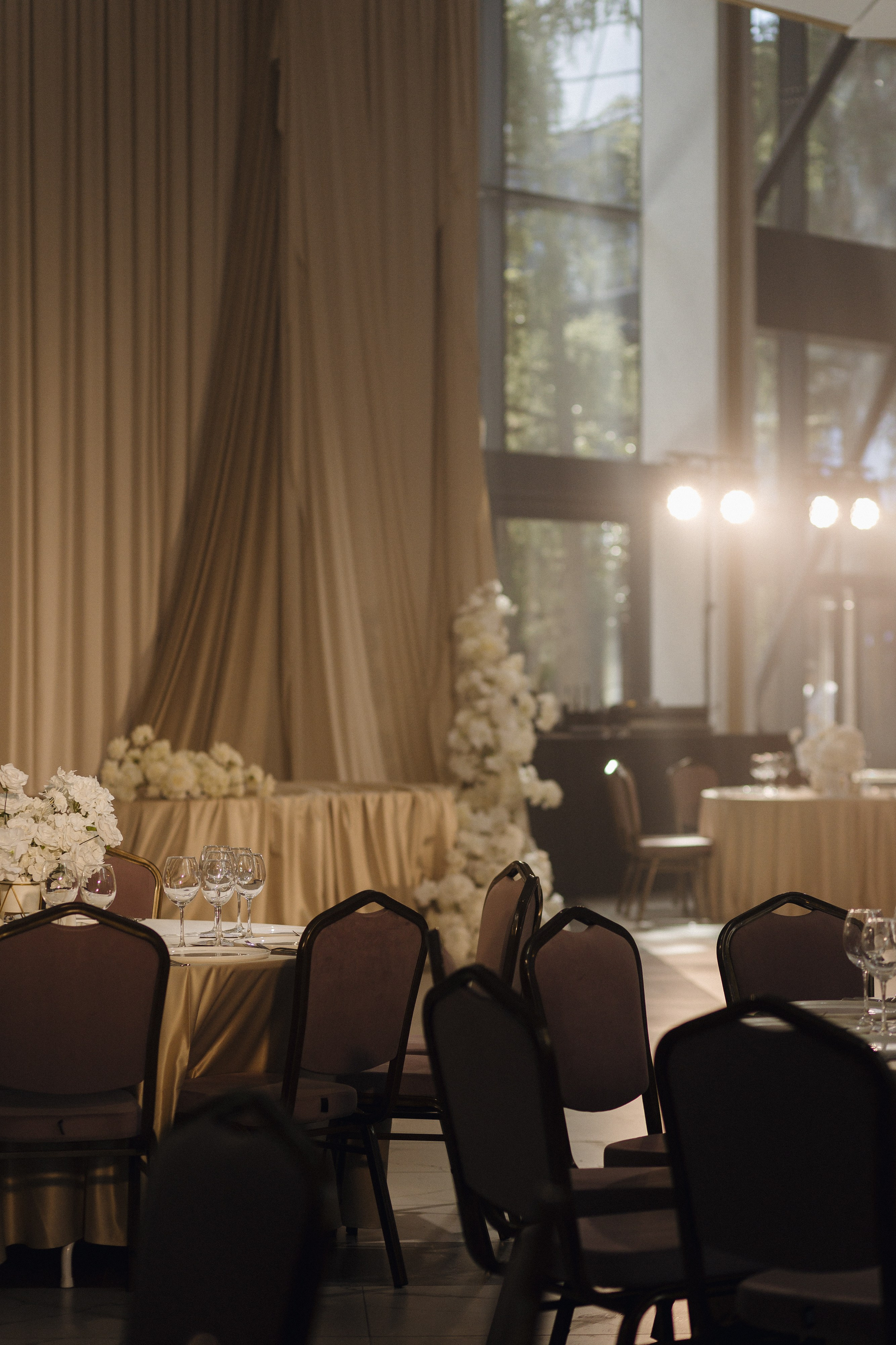 ПАРК СИТИ, MARY WHITE. Свадебный и индивидуальный фотограф в Челябинске Евгения Негодяева