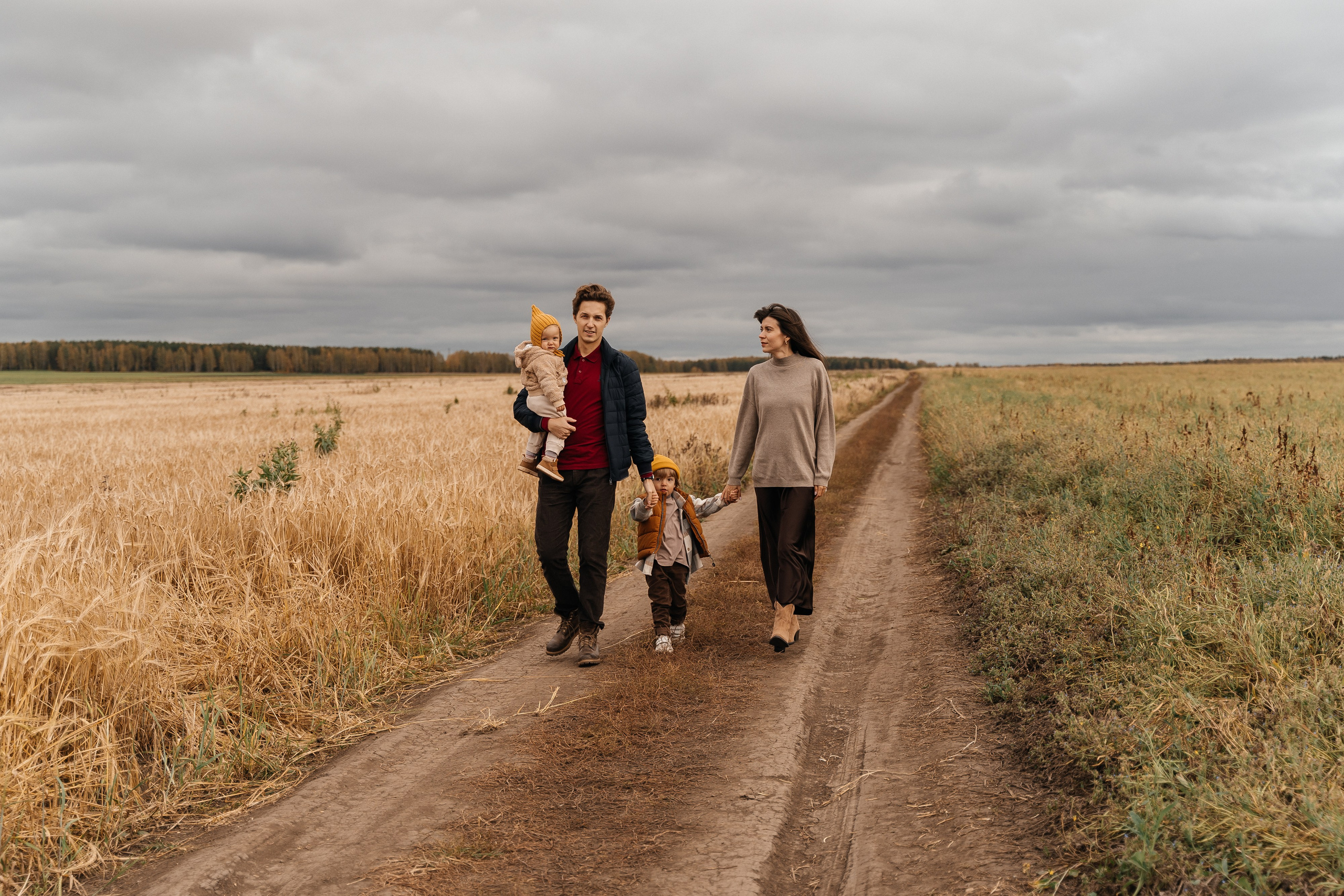 Саша, Женя, Лёва и Марта. Волик Мария