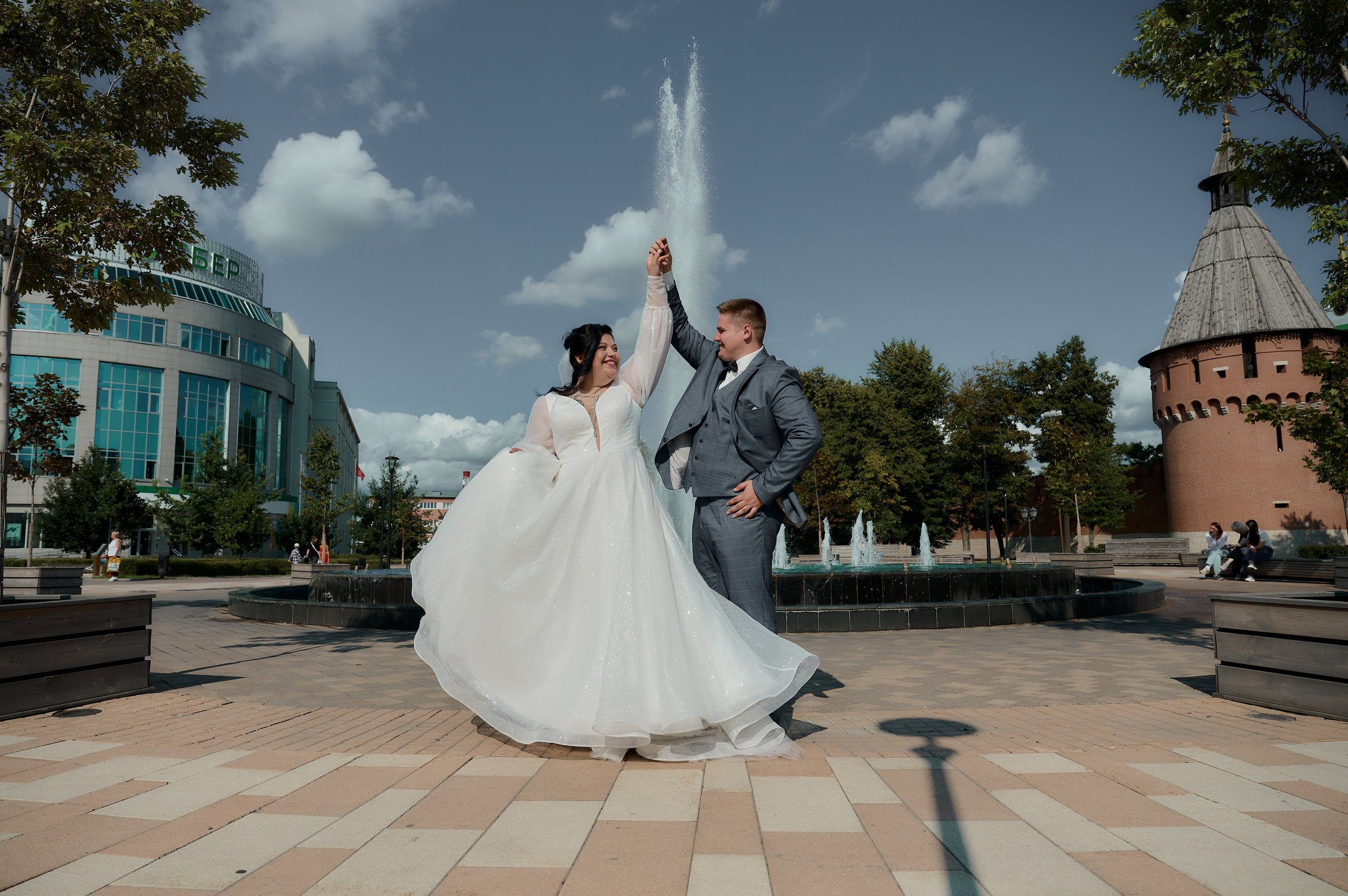 Свадебная фотосессия в студии. Свадебный фотограф в Туле Никита Беляев