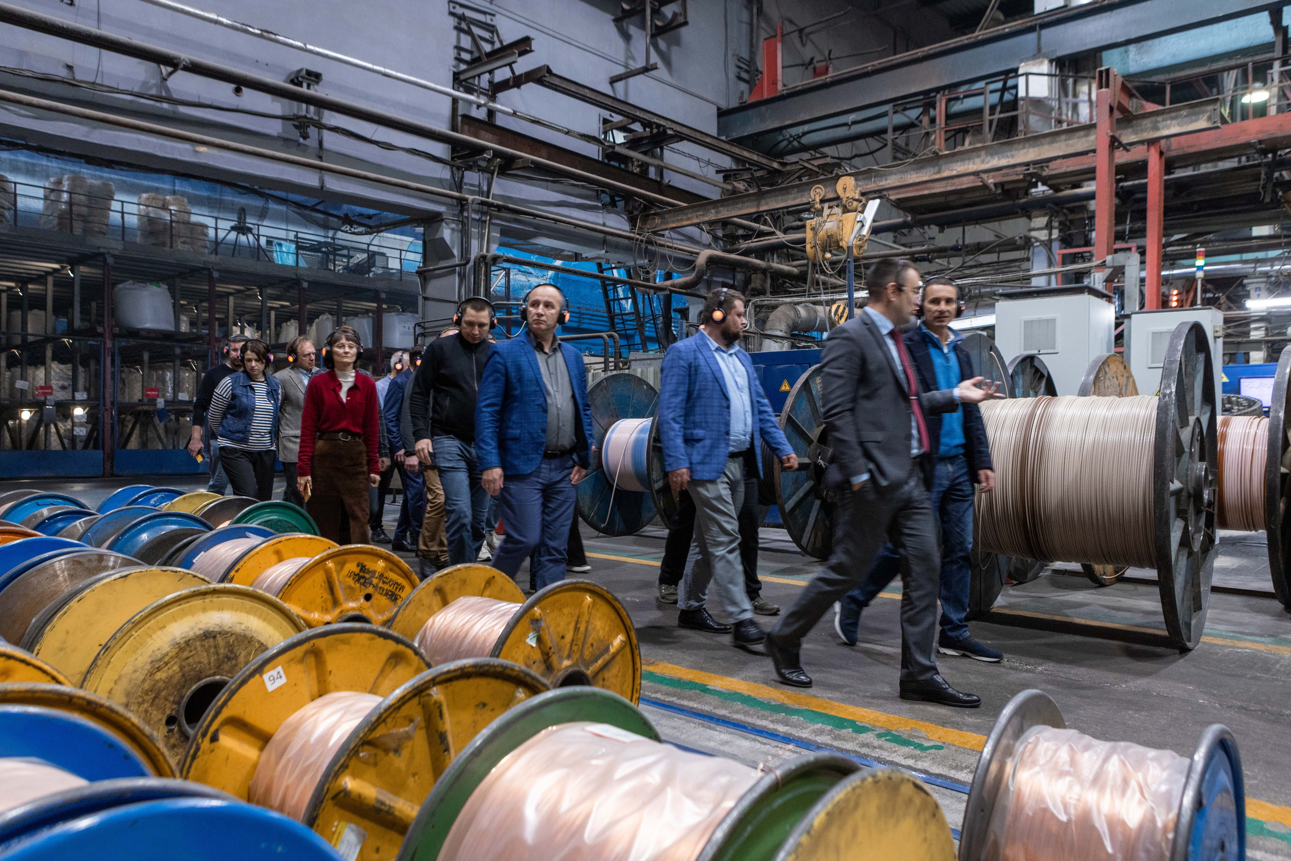 Экскурсия на завод Москабельмет. Рекламный, предметный, репортажный, семейный фотограф и художник в Москве