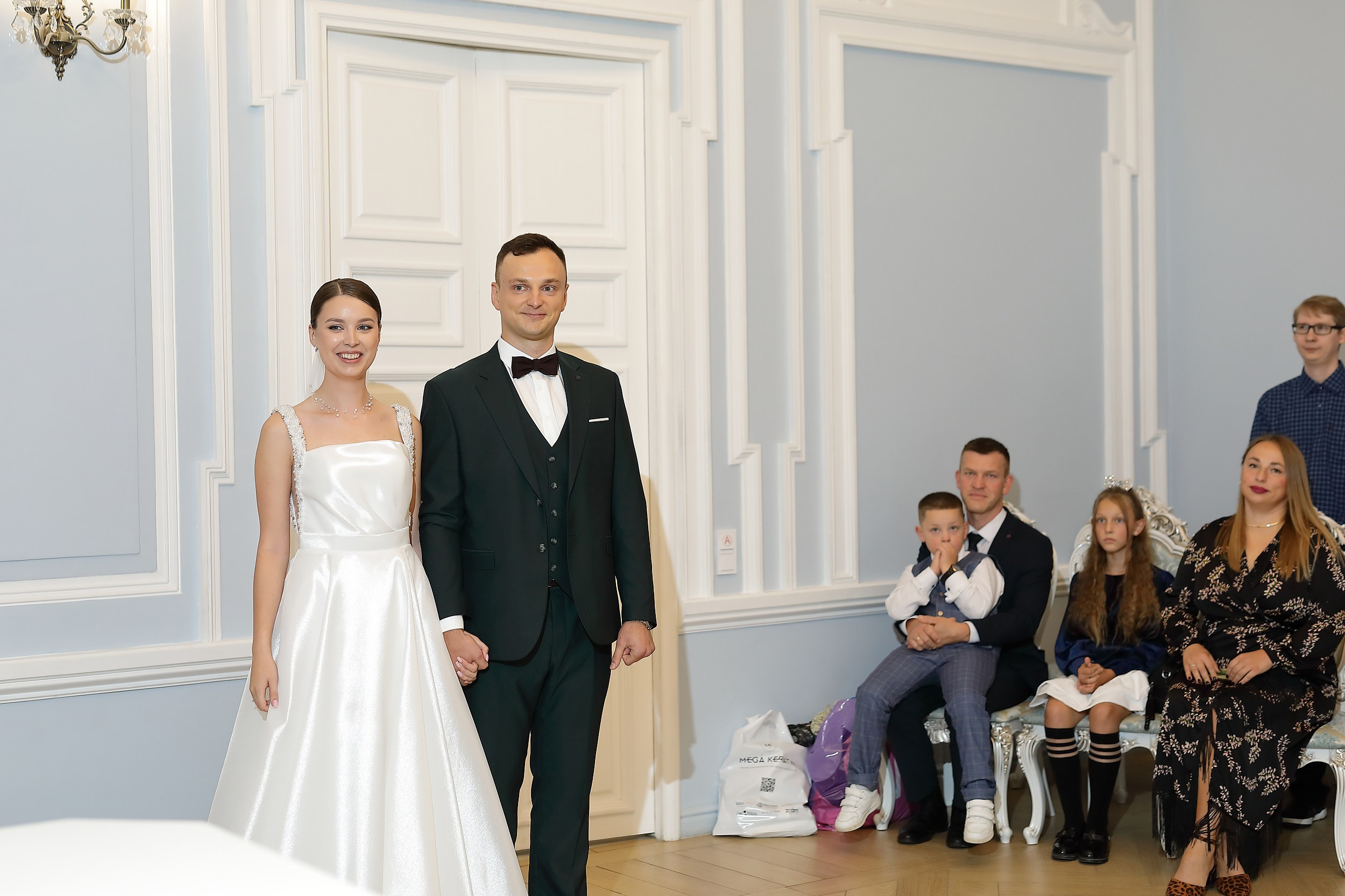 Владимир и Виктория. Свадебный и семейный фотограф и видеограф в Екатеринбурге Полянские Тимур и Анастасия