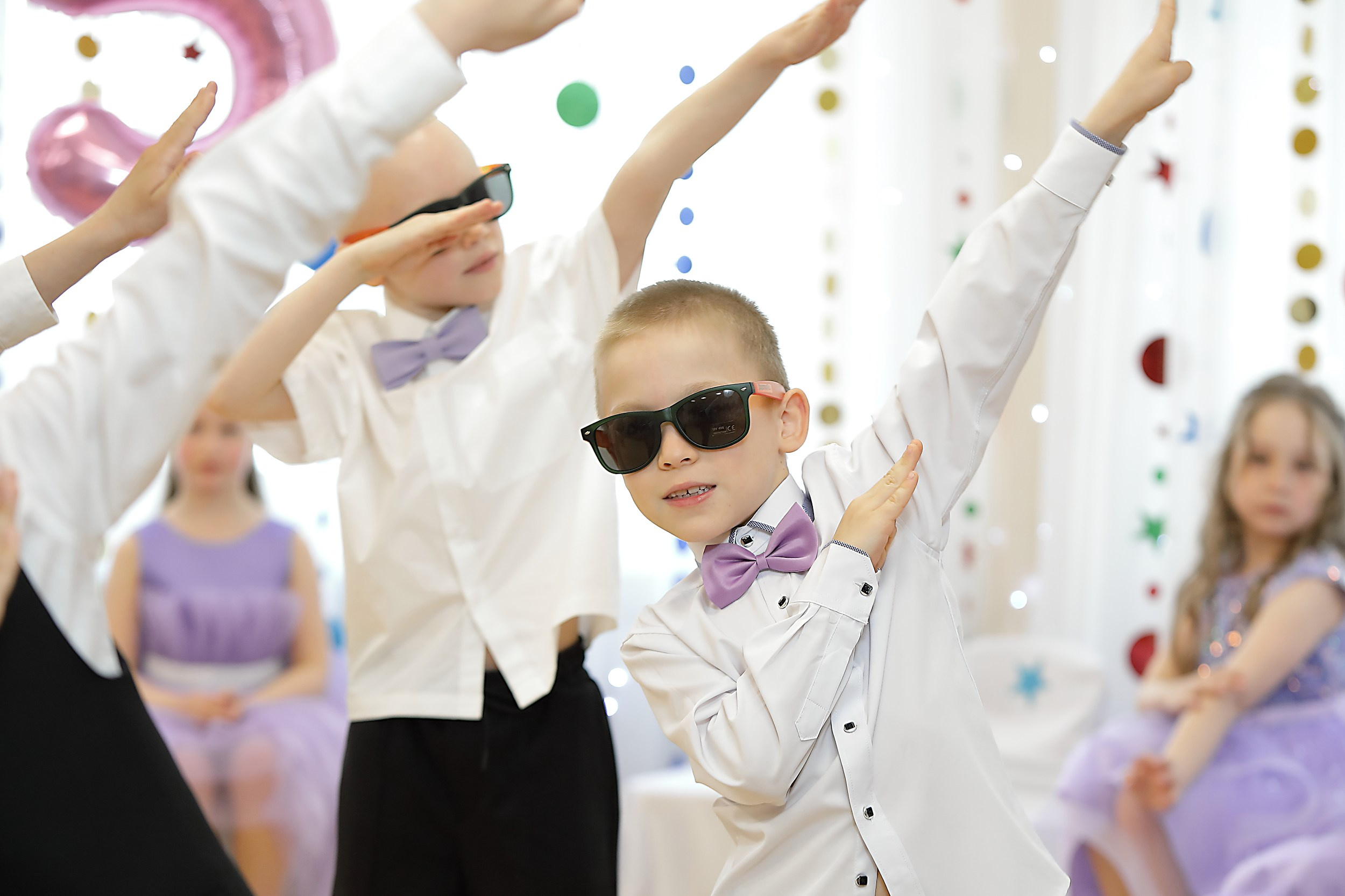 Фотосессия выпускного в детском саду. Свадебный и семейный фотограф и видеограф в Екатеринбурге Полянские Тимур и Анастасия