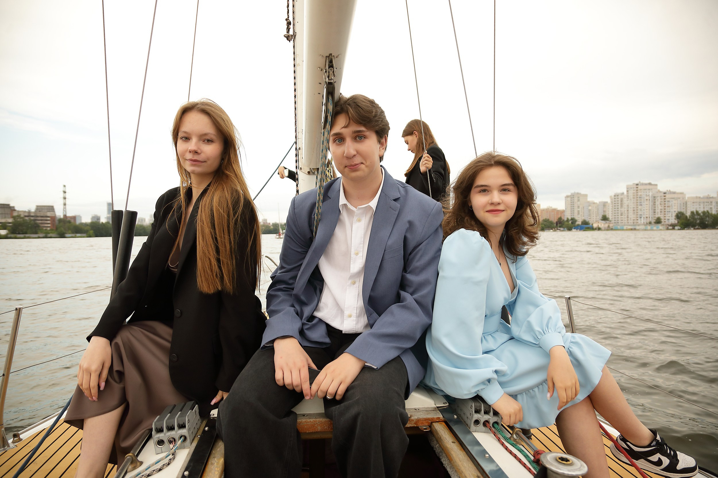 катание на яхтах выпускной вечер