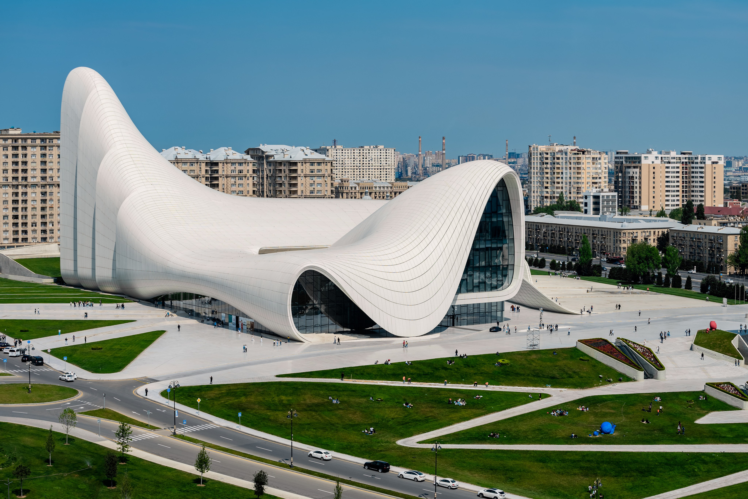 Heydar Aliyev Center | Baku. Архитектурный фотограф Кирилл Цыбенко. Работаю в Москве, по всей России и Миру