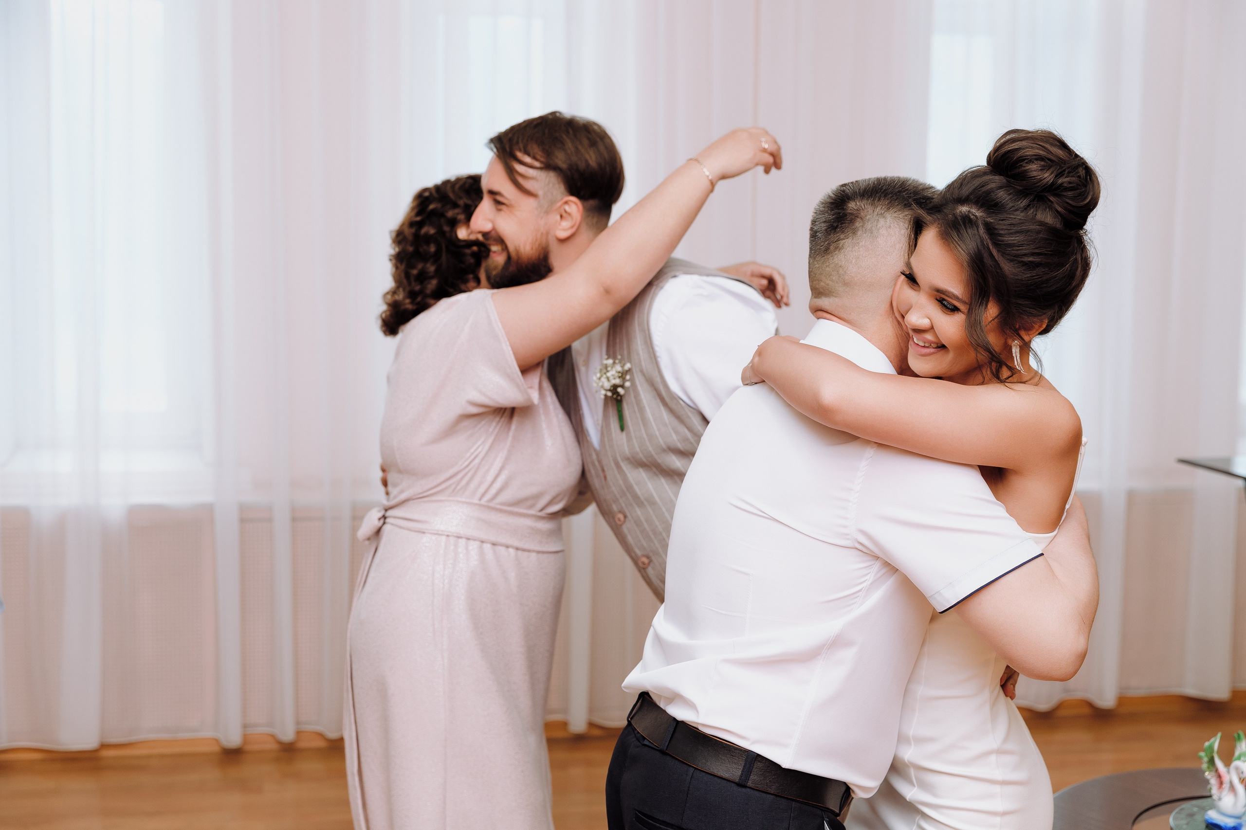 Евгений и Алина | 07.06.2024. Репортажный фотограф Челябинск Егор Фомин