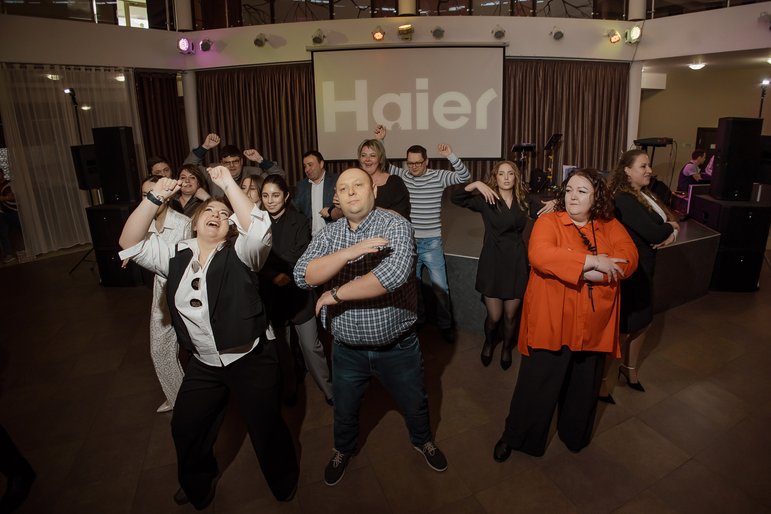 Haier. Свадебный фотограф