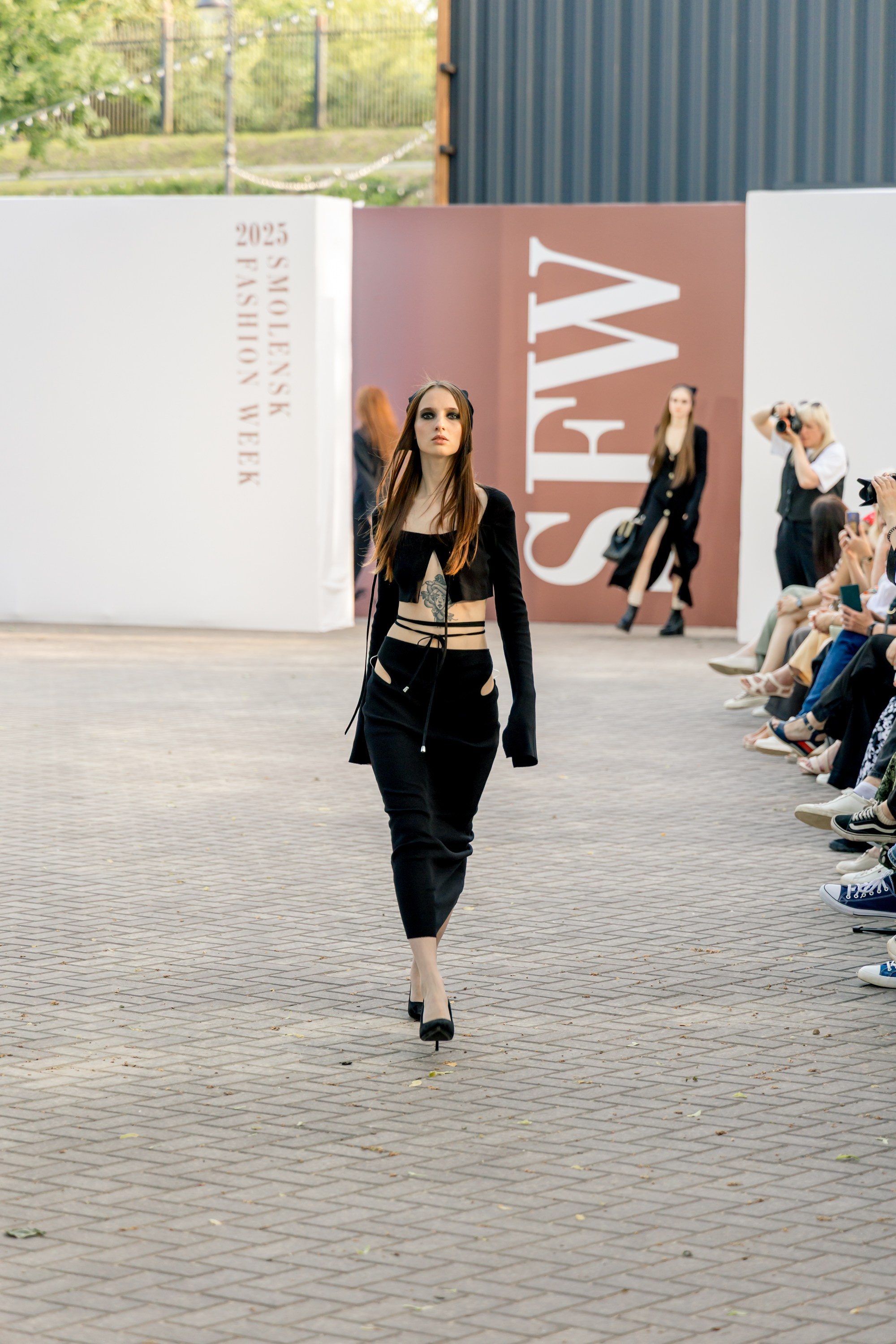 Smolensk Fashion Week 2025_показы_ДЕНЬ 1_ВЕЧЕРНИЙ ПОКАЗ_19:00. Главная