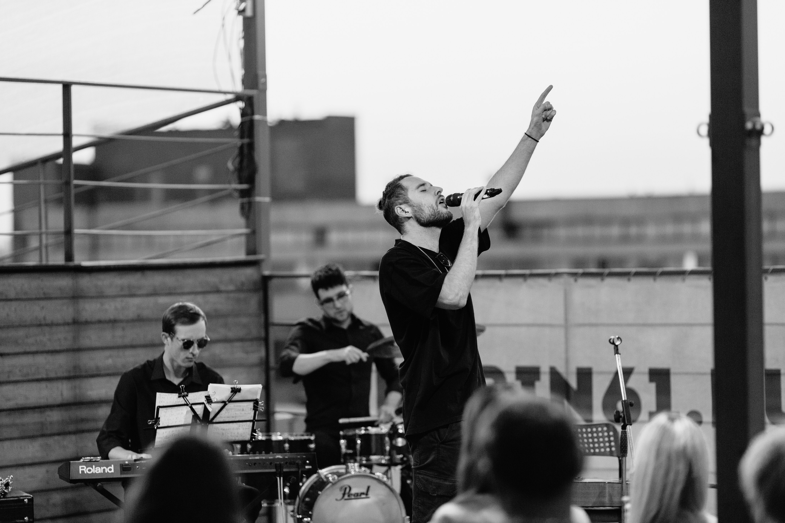 Hills Trio. Главная