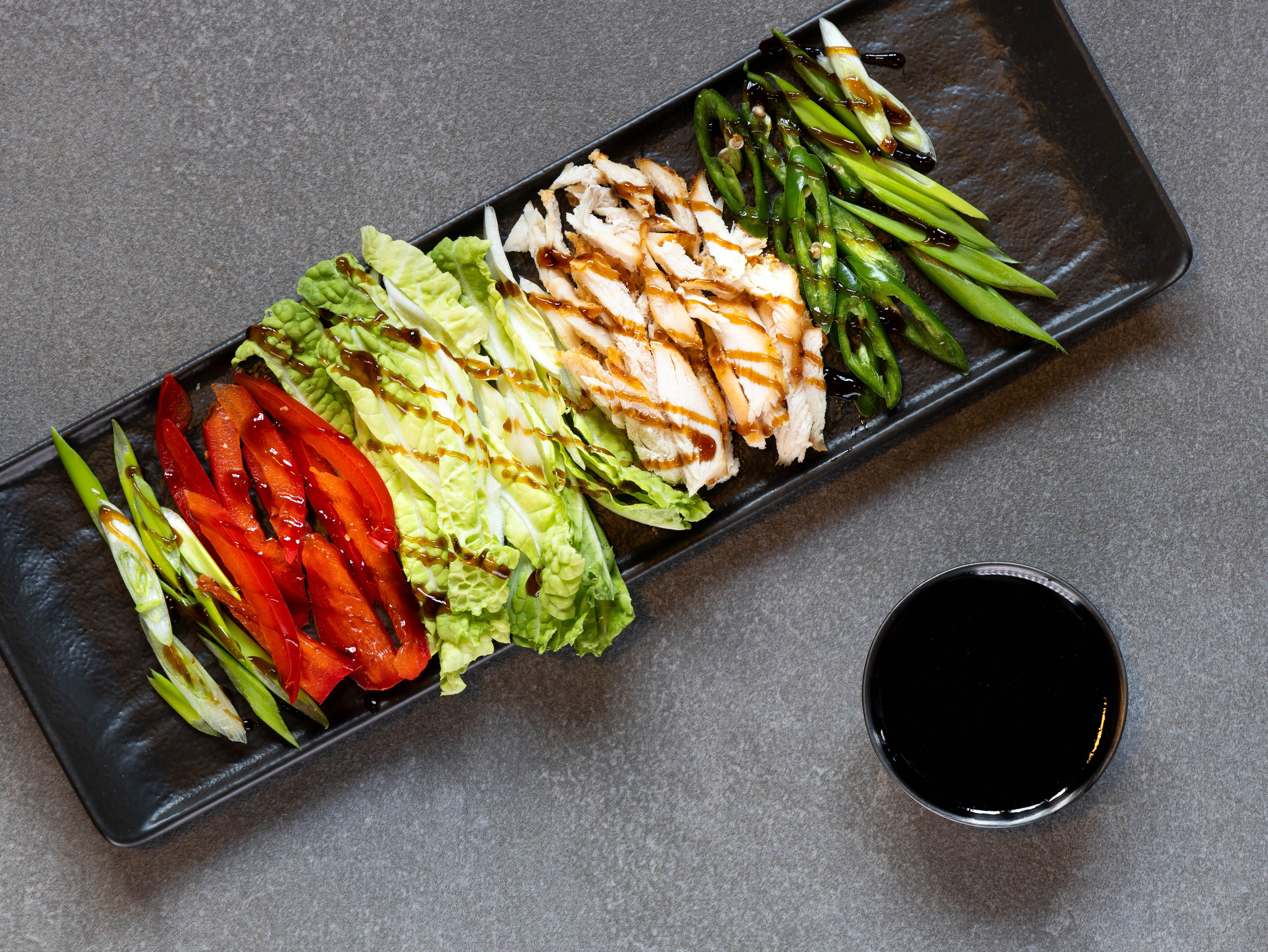 Блюда Чебуреки и Манты. Фотограф Юлия Воеводина