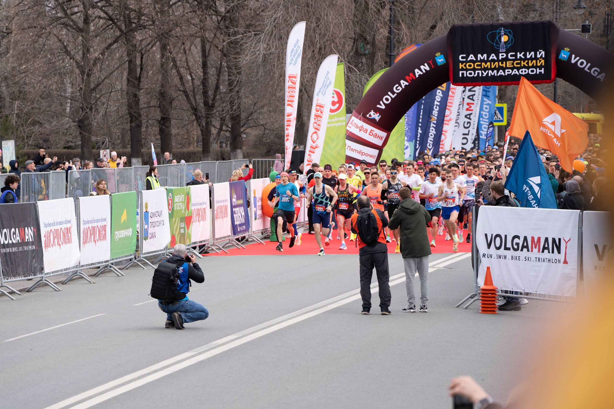 Самарский Космический Полумарафон 2024. Фотограф в Самаре Иван Булатов