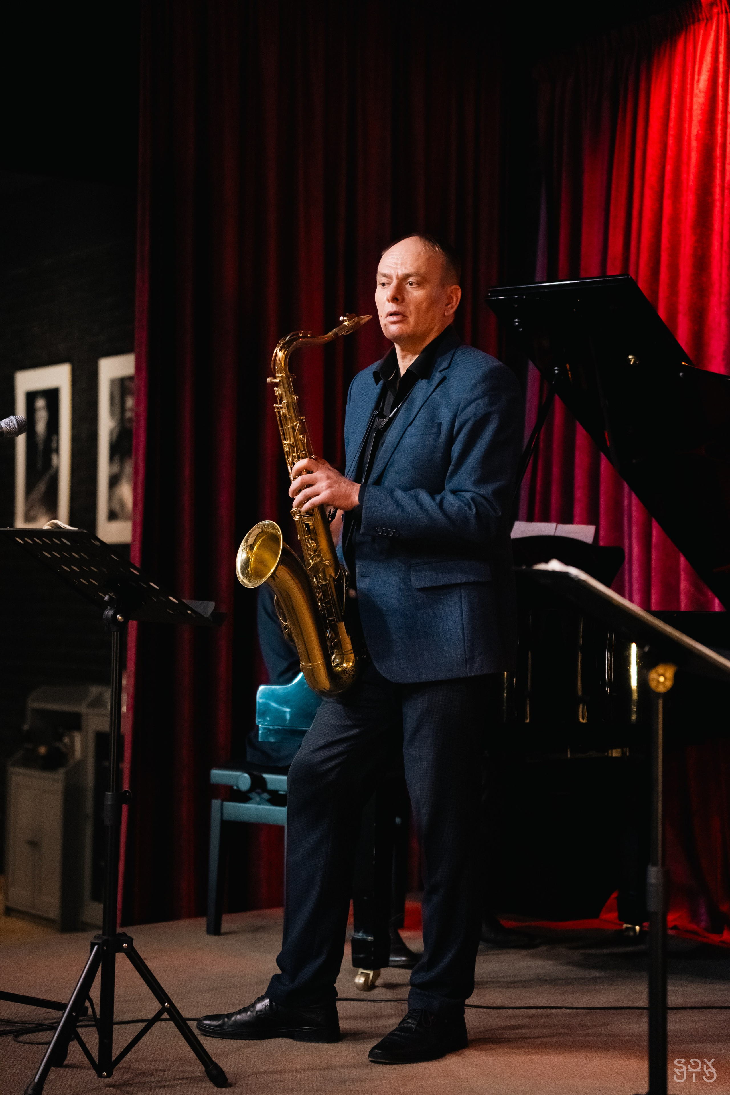 Видеопродакшн BACKED ROLL