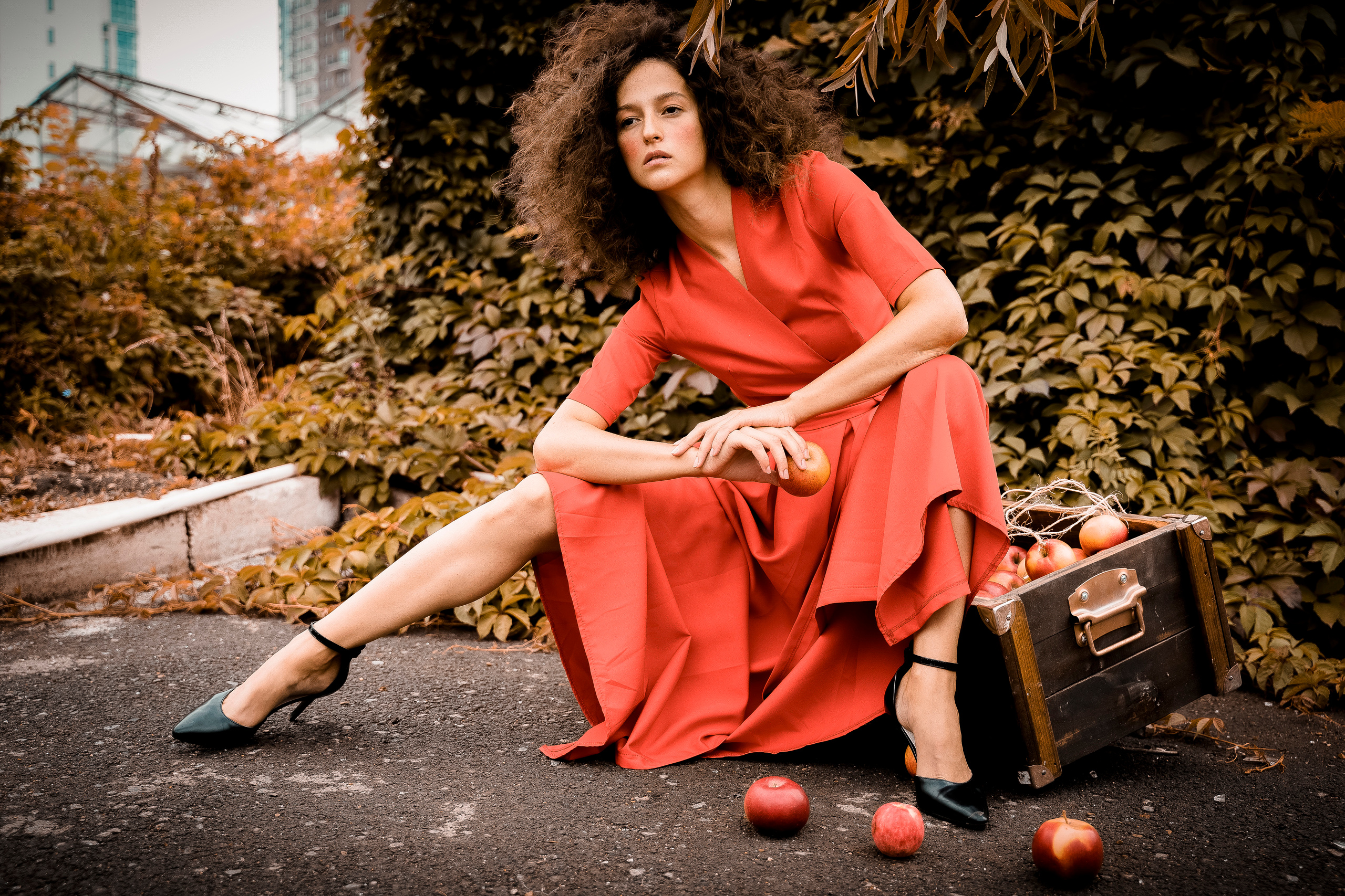 Fasion с яблоками. Фотограф в Уфе, индивидуальный, жанровый, бизнес портрет, семейные фот