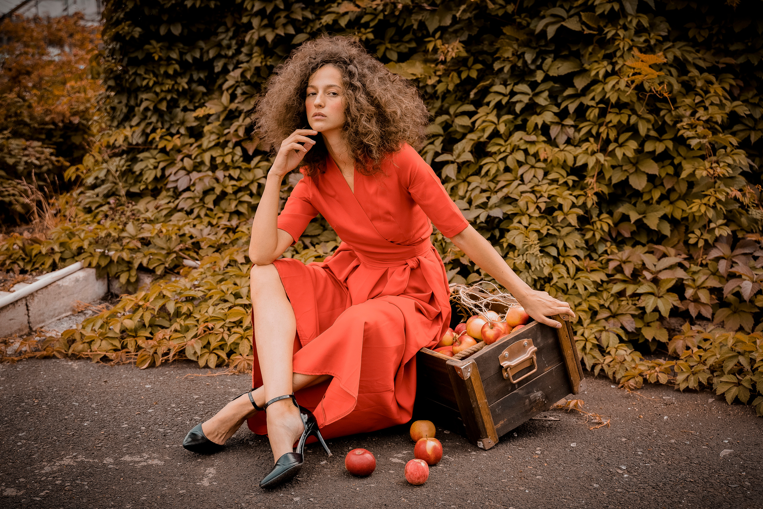 Fasion с яблоками. Фотограф в Уфе, индивидуальный, жанровый, бизнес портрет, семейные фот