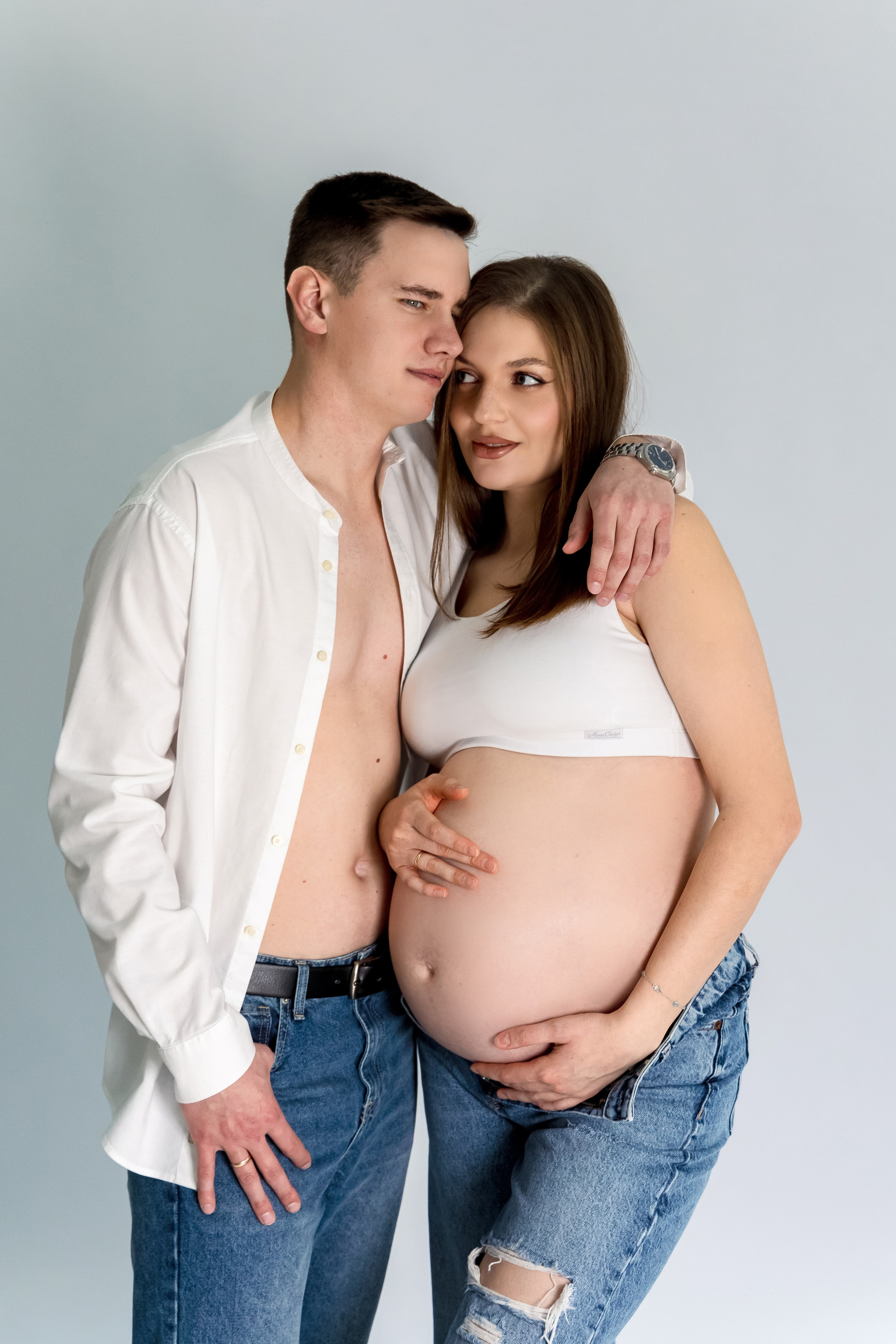 Студийная съёмка беременности. Свадебный и семейный фотограф в Каспийске Алёна Нурмагомедова