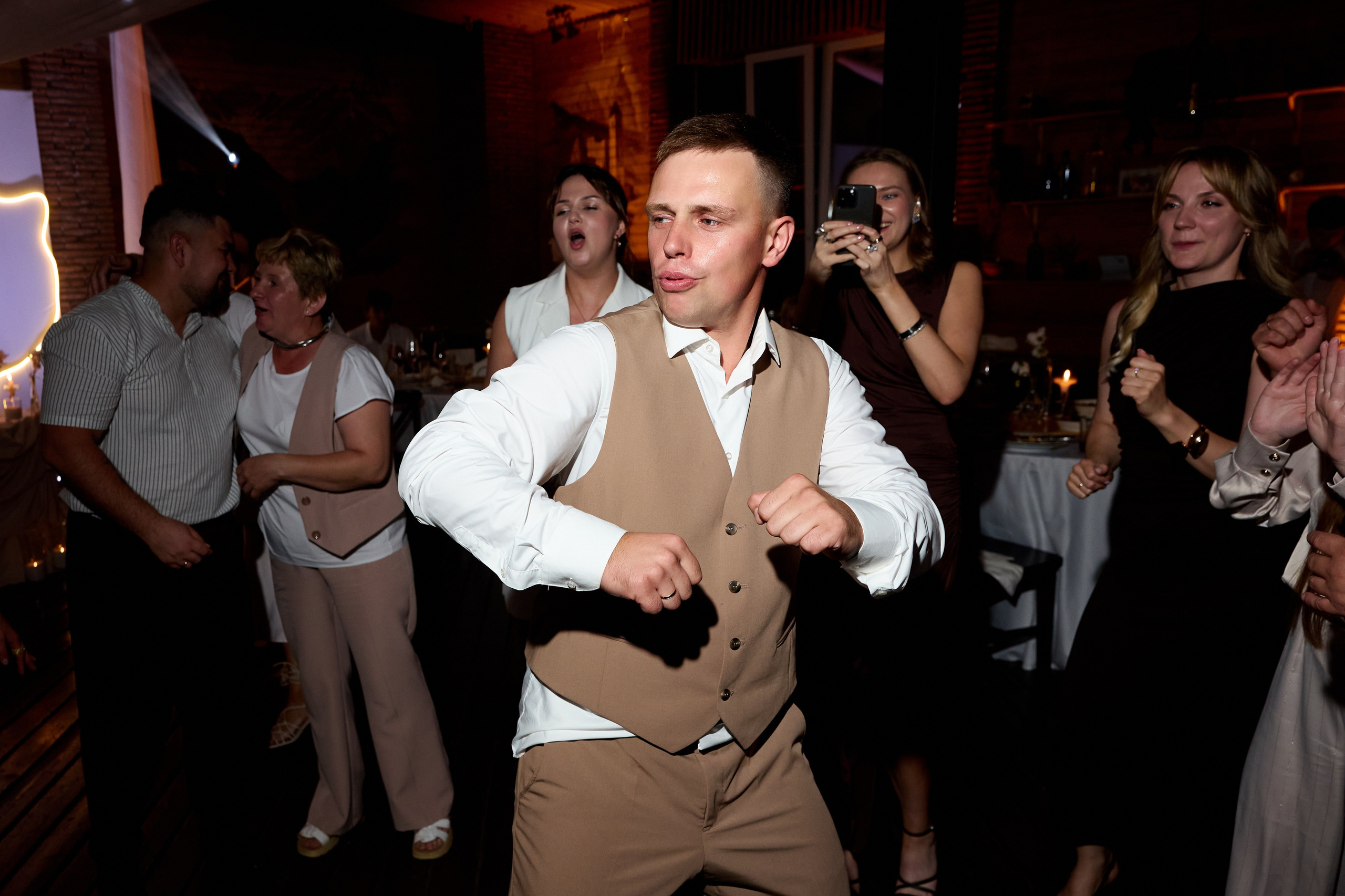 Свадебный фотограф Киров. Александр Прозоров. Александр Прозоров фотограф в Кирове