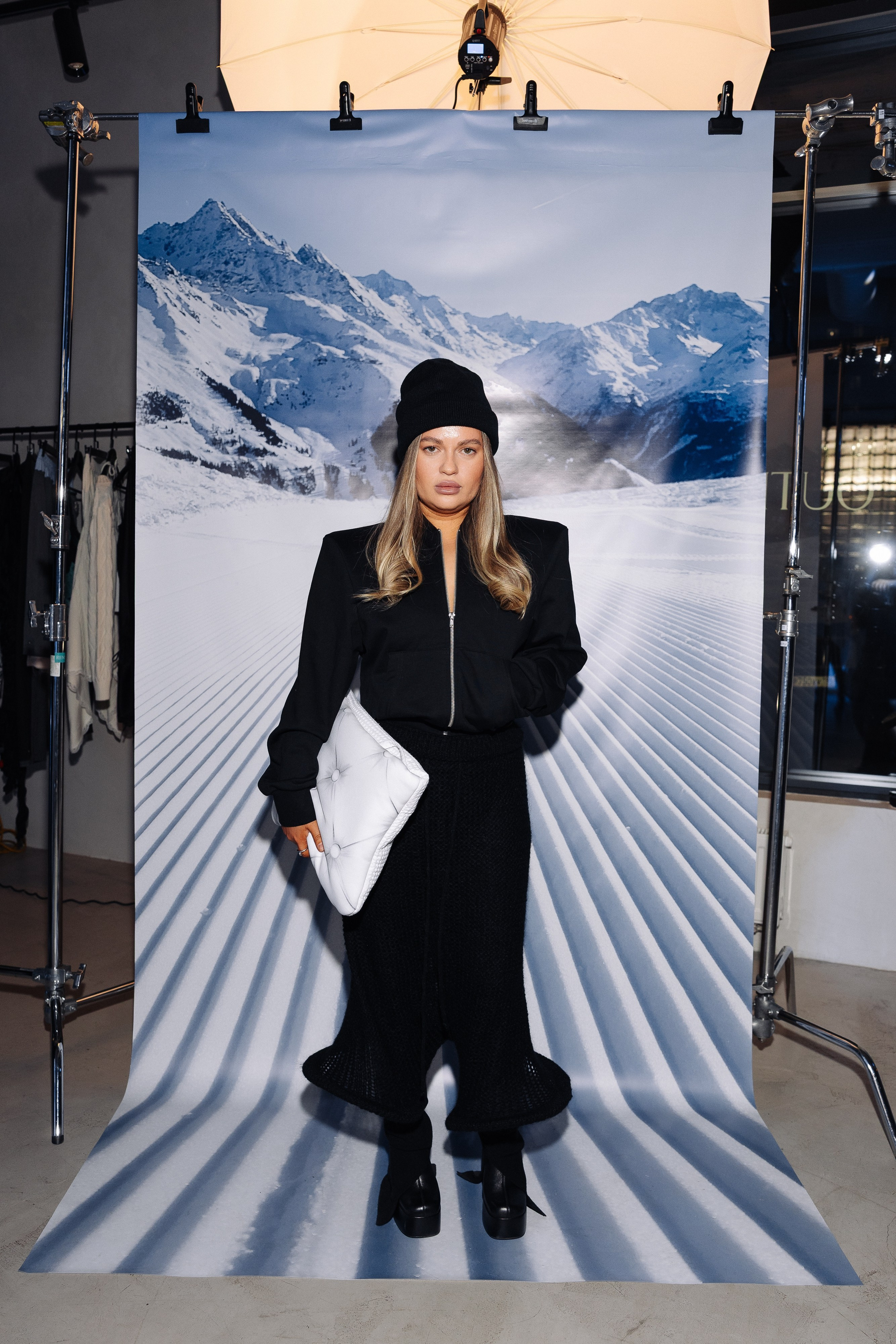 Outfit x YanaBesfamilnaya. Фотограф Олег Коровяков