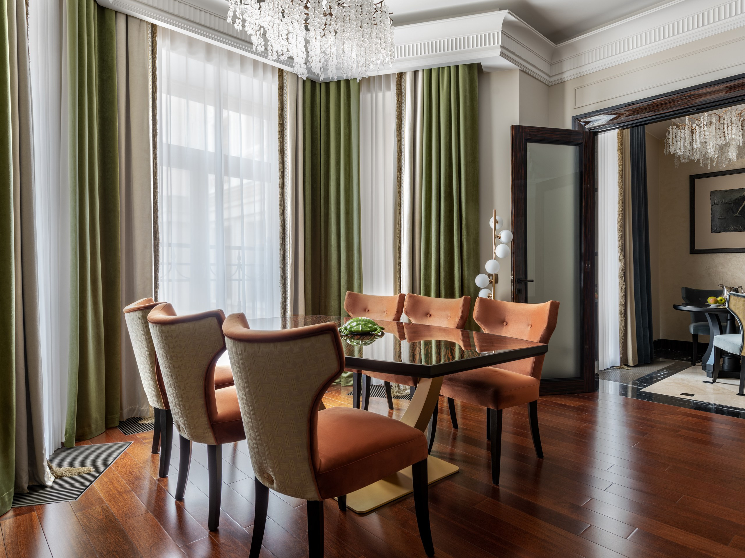 Шторы на заказ от дизайнера в дорогом интерьере