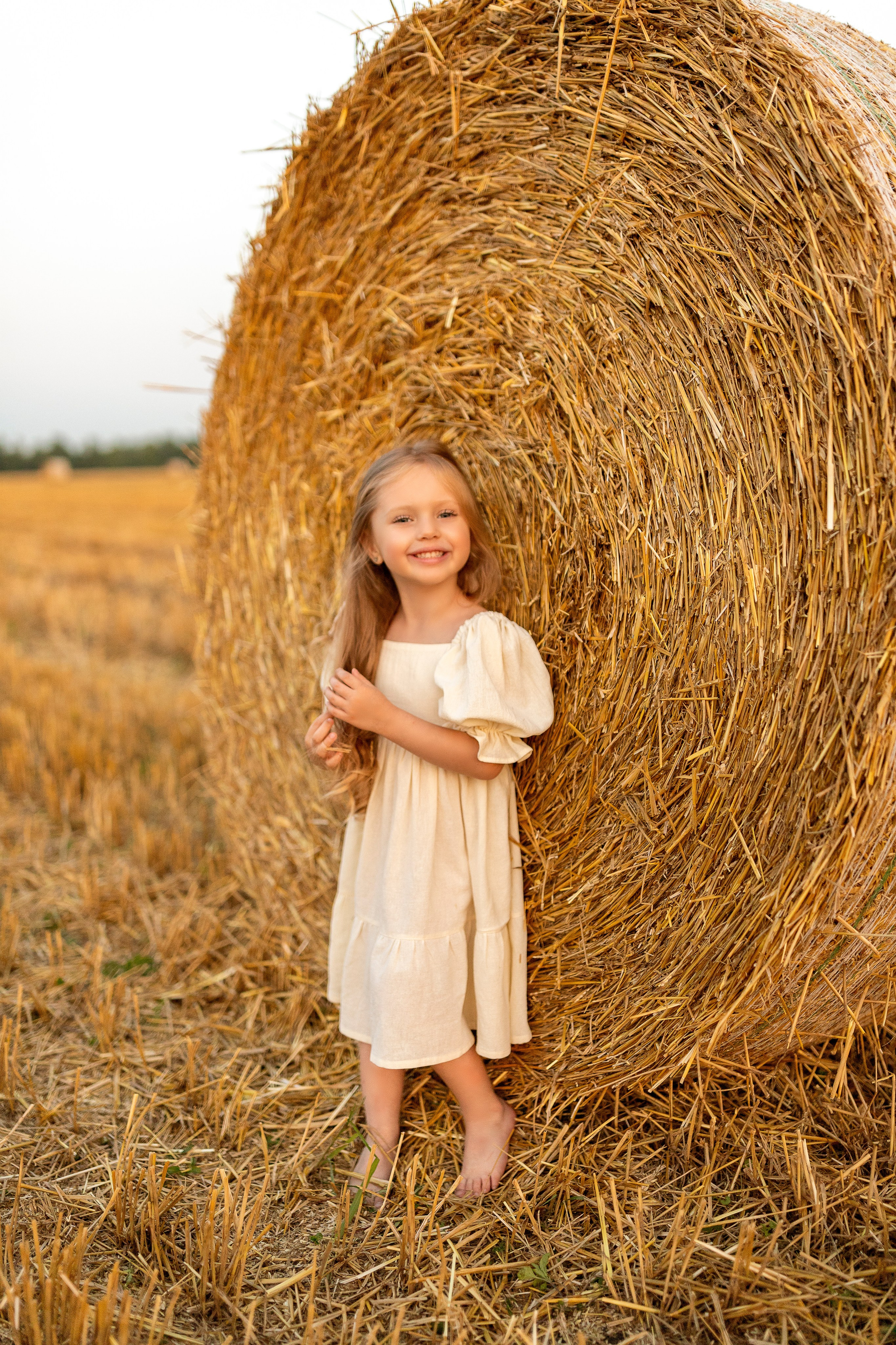 На сеновале. Настасья Перова Фотограф