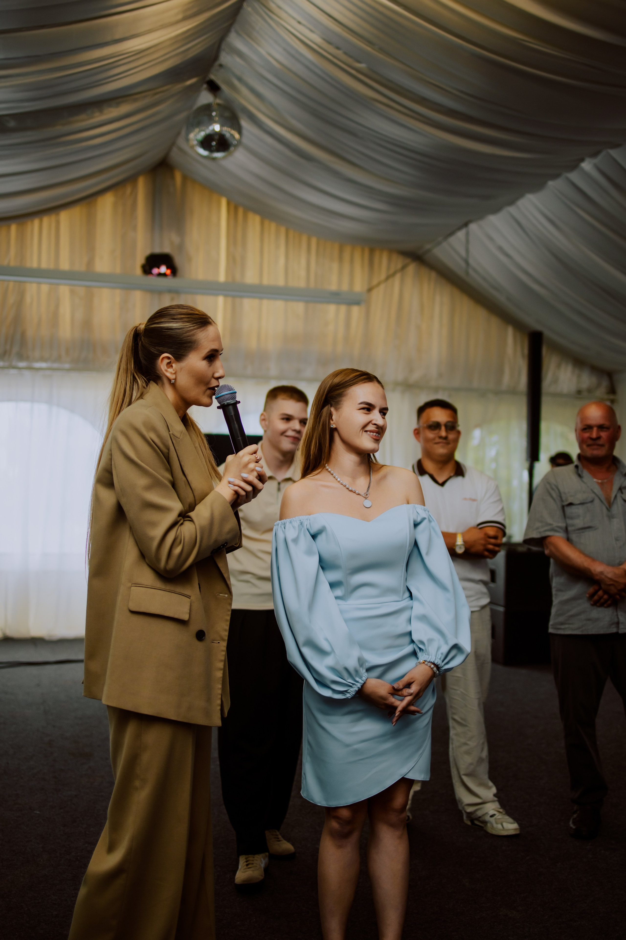 Дмитрий и Ульяна. Фотограф, который снимает любовь в Санкт-Петербурге и Череповце