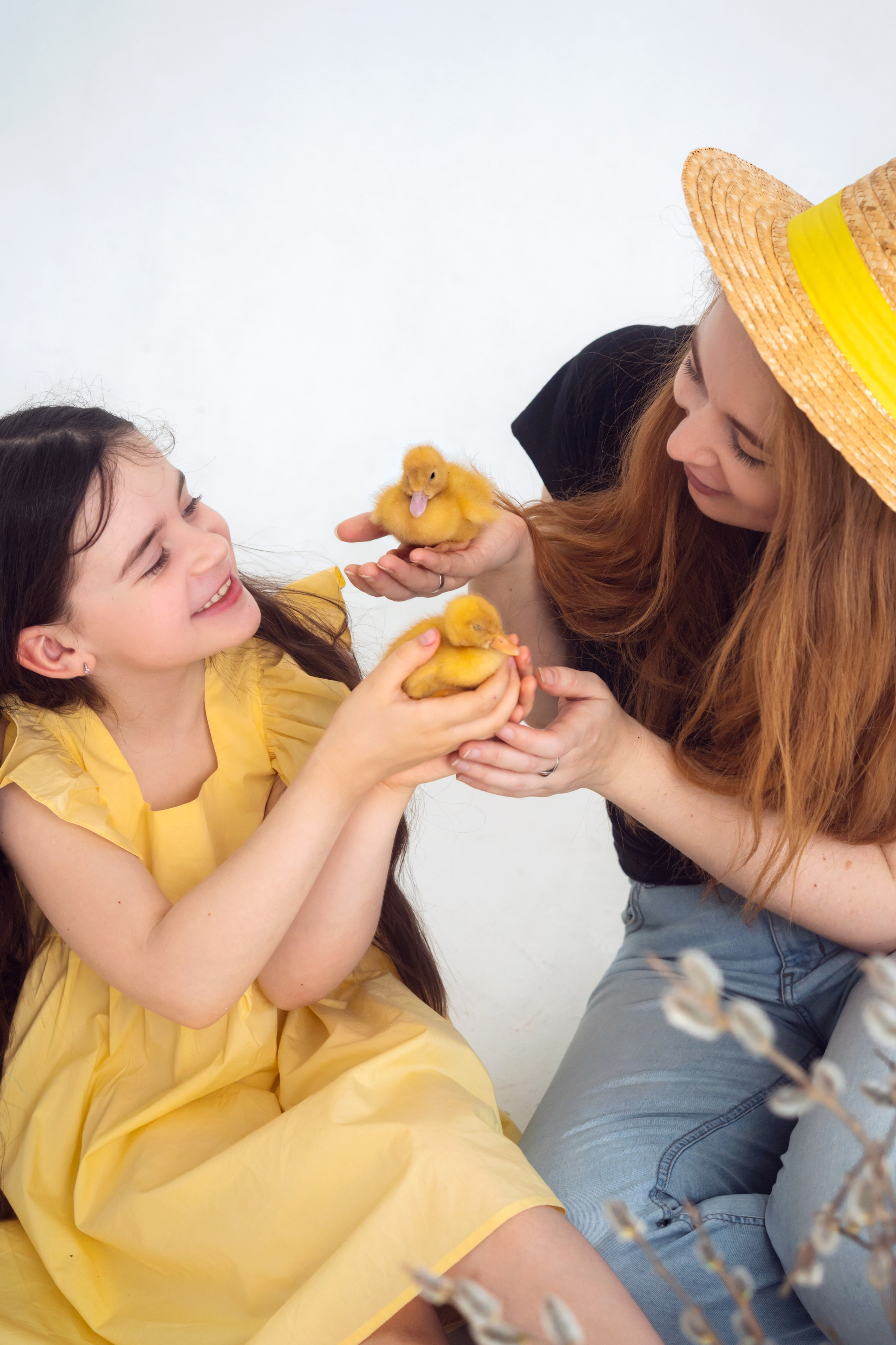 Пасхальная съемка с уточками. Мила Посвит Фотограф новорожденных в Тобольске