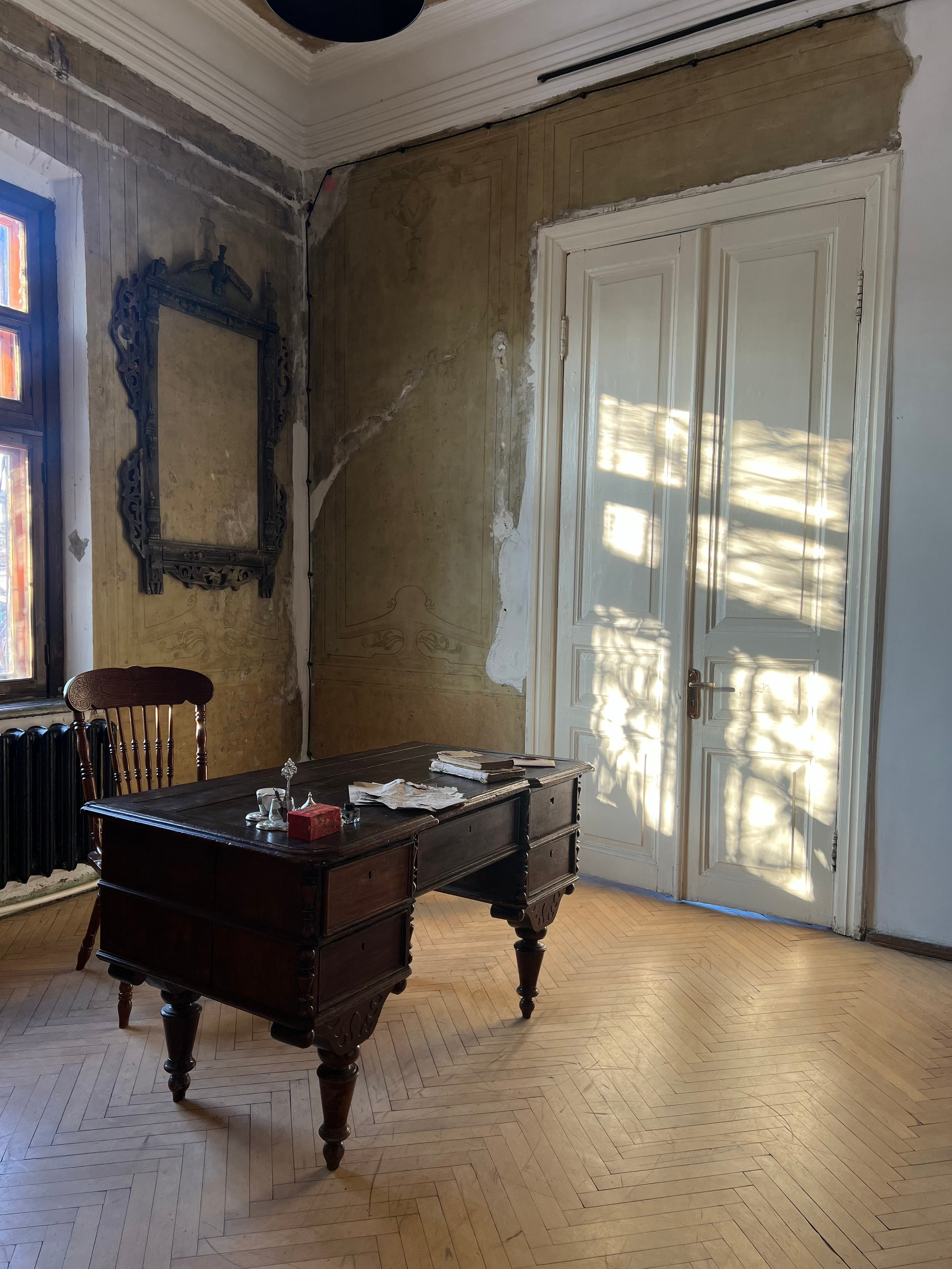 Розовая спальня + кабинет. Интерьерная фотостудия Театр в центре города Краснодар