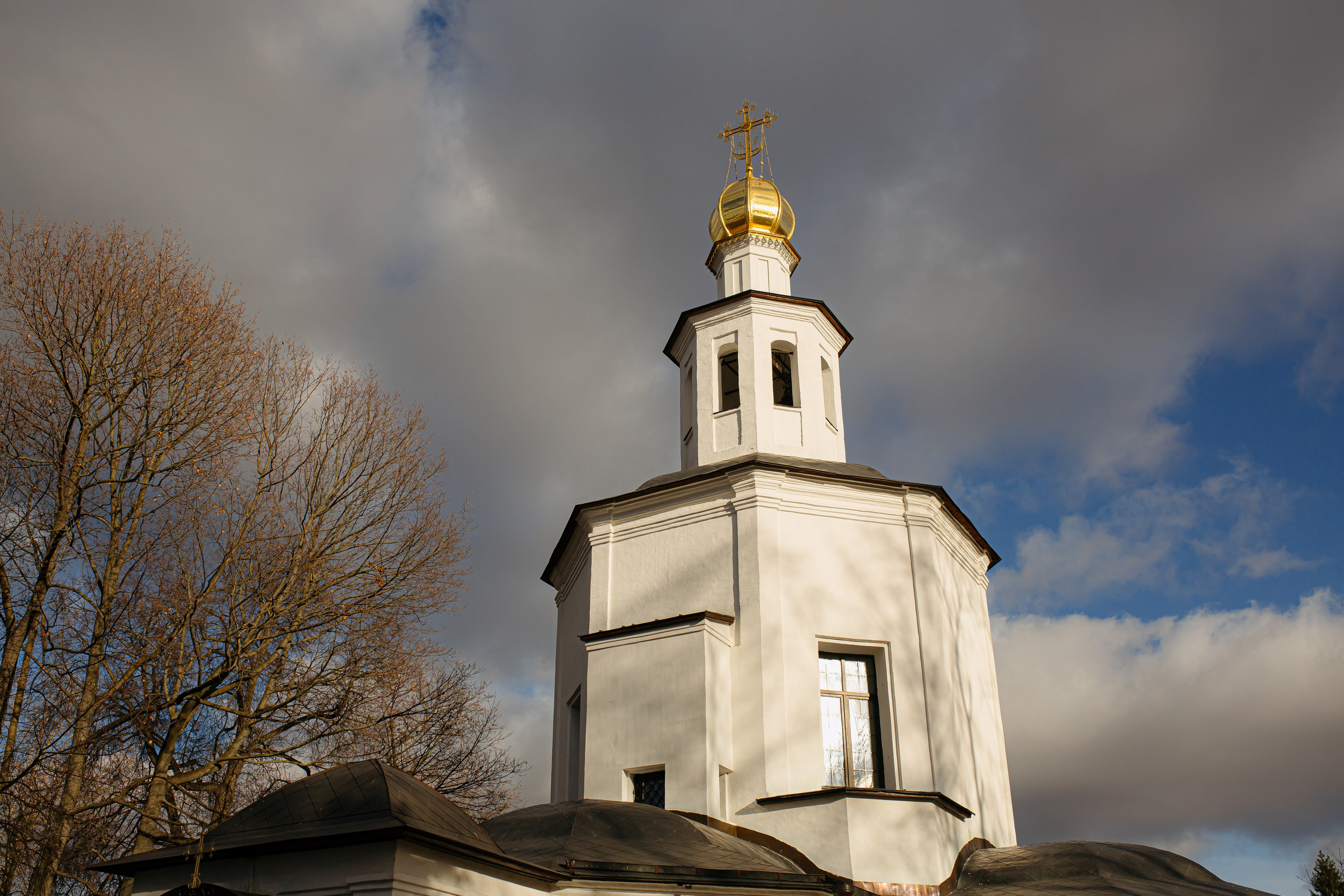 Храм Спаса Нерукотворного Образа м. Новогиреево. Свадебный и семейный фотограф