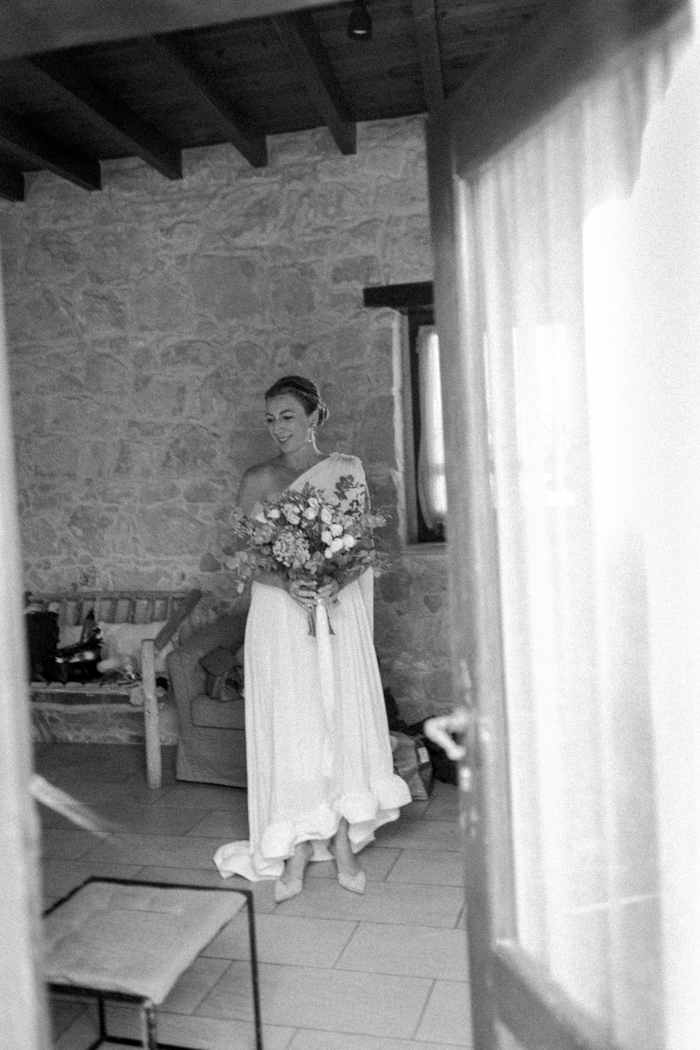 Dancing, laughter and traditions — a Greek-Russian Wedding. Katerina Nord | Wedding and Couple Photographer in Germany and Europe