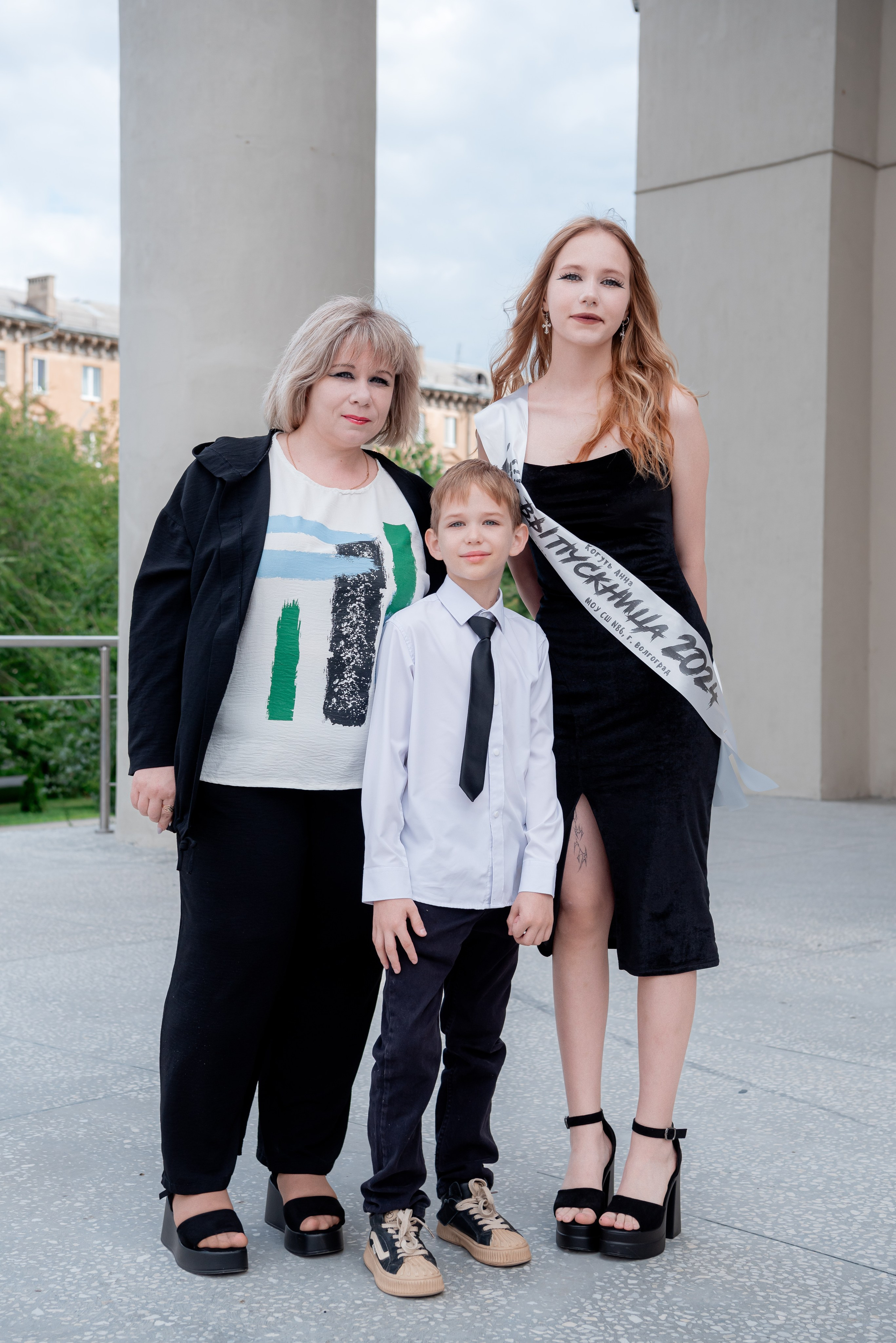 86 школа. Вручение. ДК Тракторозаводского района. Фотограф в Волгограде и Волжском Александр Горбань