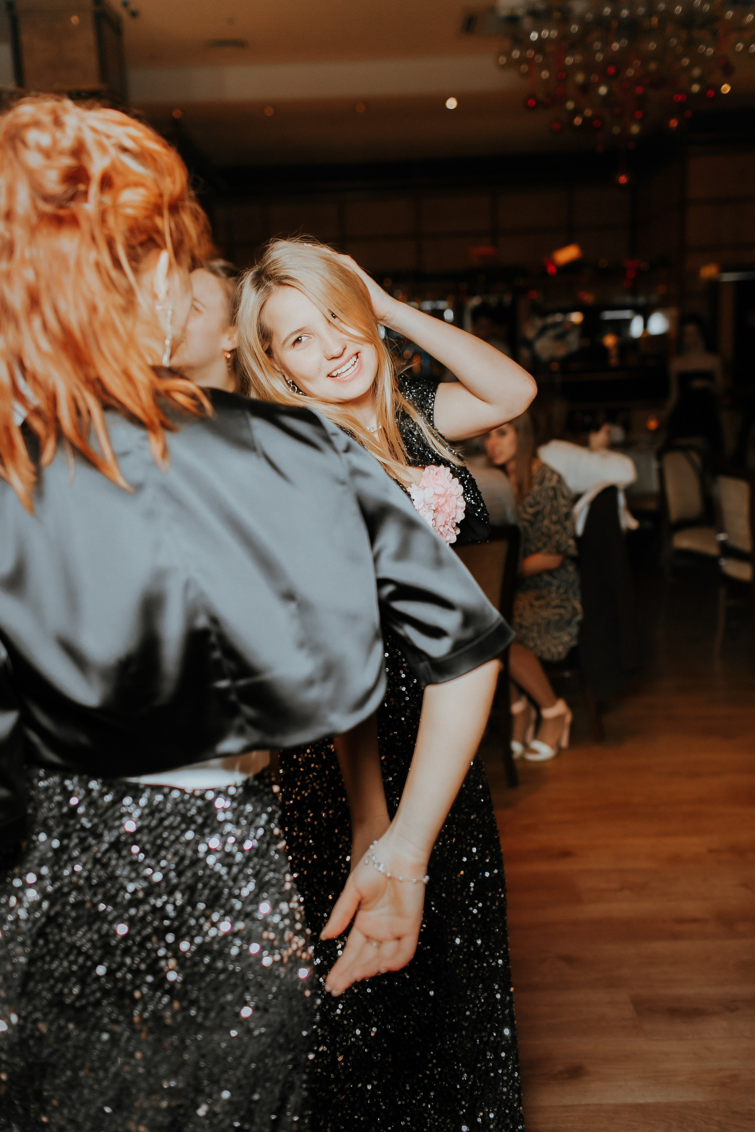 Съемка выездной регистрации в отеле. Свадебный и репортажный фотограф в Ярославле и Санкт-Петербурге Роман Микрюков