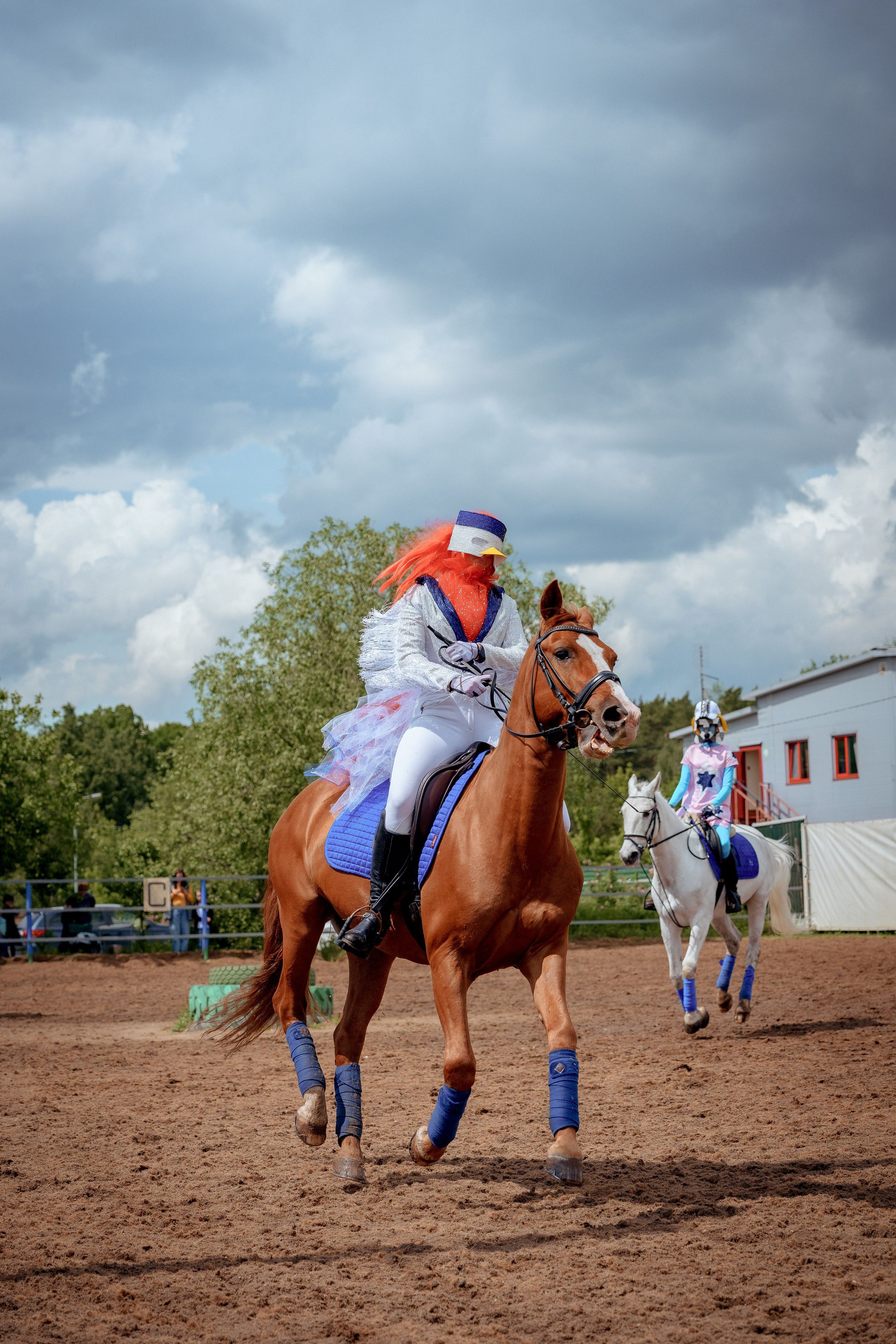 Конный клуб Горки. Портретный и семейный фотограф в Москве/Видное