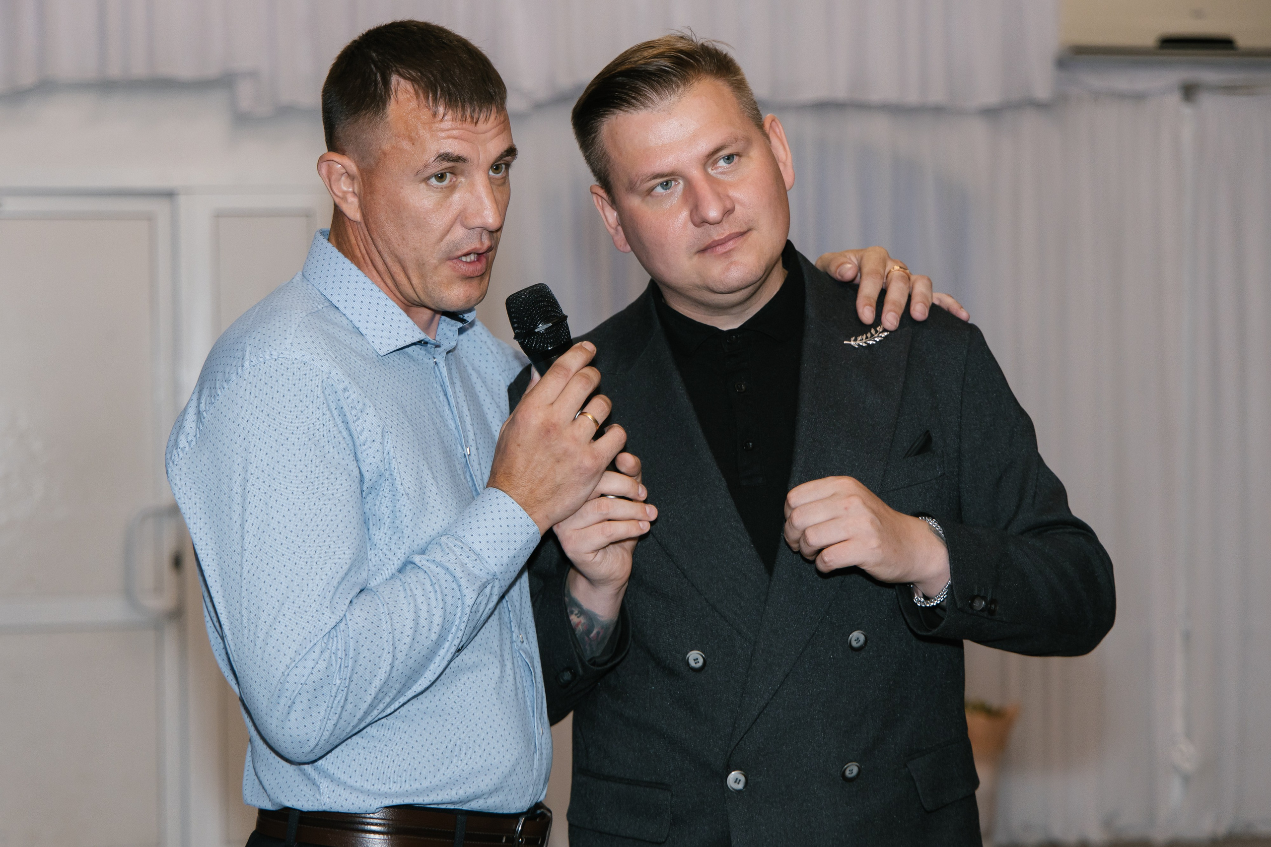 Ксения и Антон (полный день). Фотограф в Барнауле Юлия Садвокасова