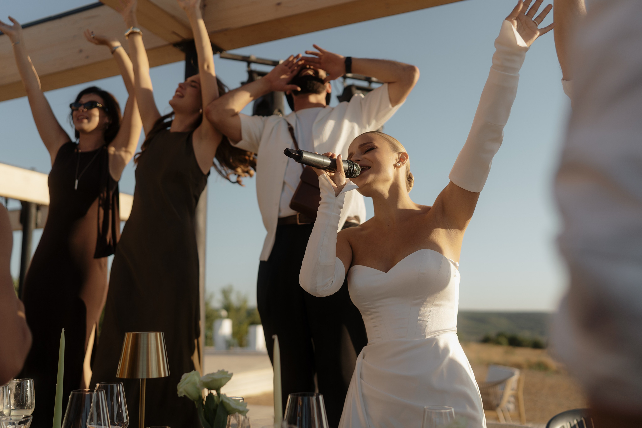 Стреляй пузырями, целуйся всерьез!. Свадебный и портретный фотограф Алена Седининна в Крыму