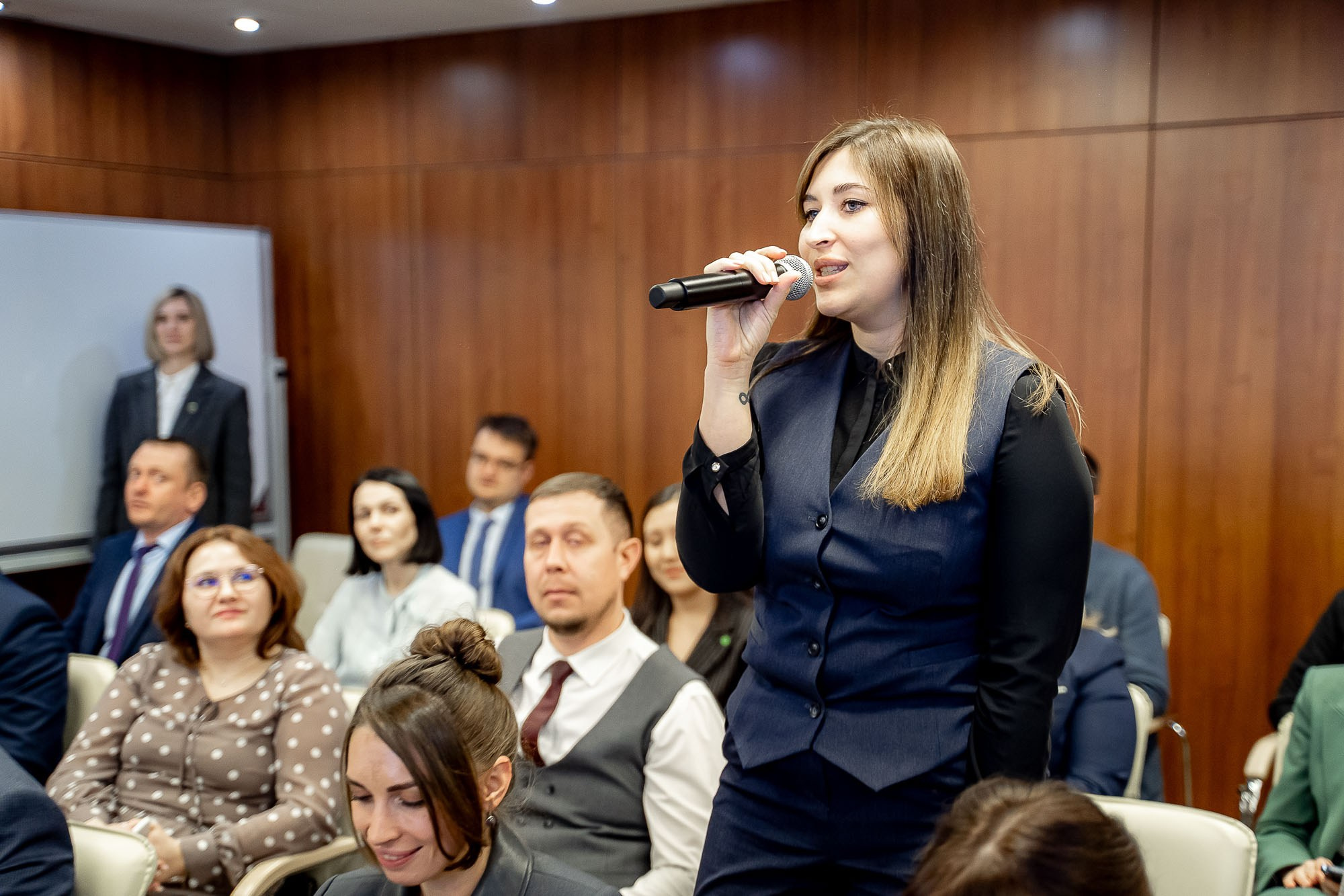 Сбер. Открытый диалог. Сергей Кошкин. Репортажная и ивент-фотография в Сургуте