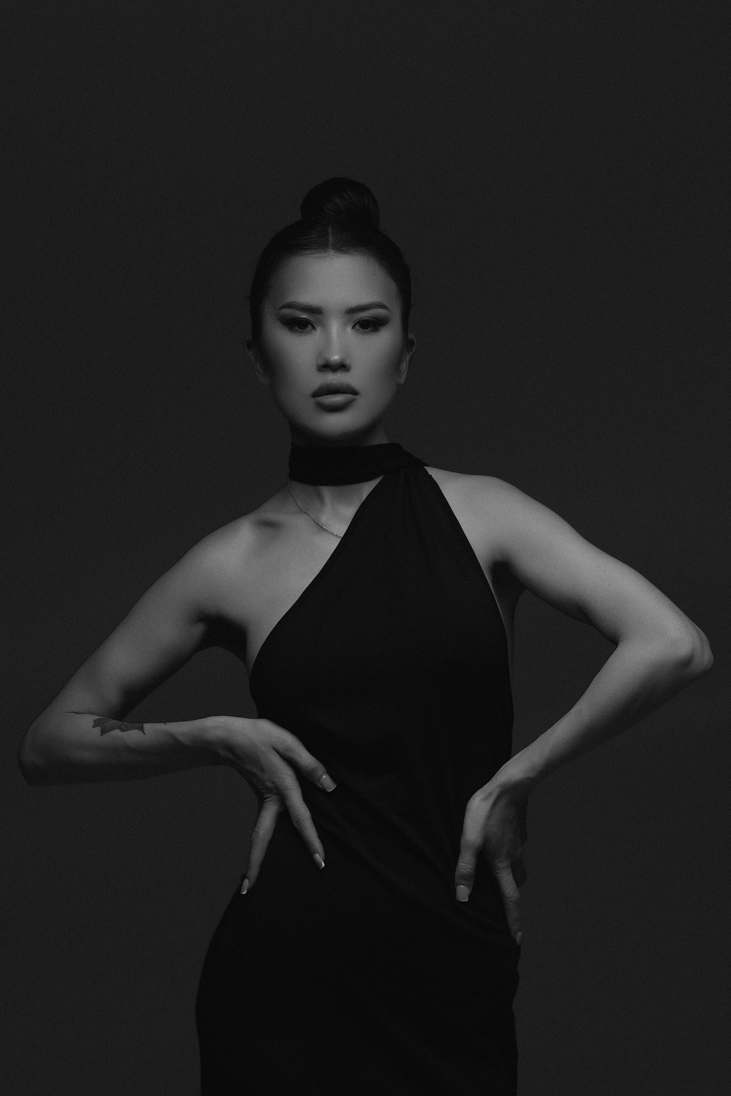 Зирек студия Лаборатория. Женский фотограф в Екатеринбурге Марина Логинова