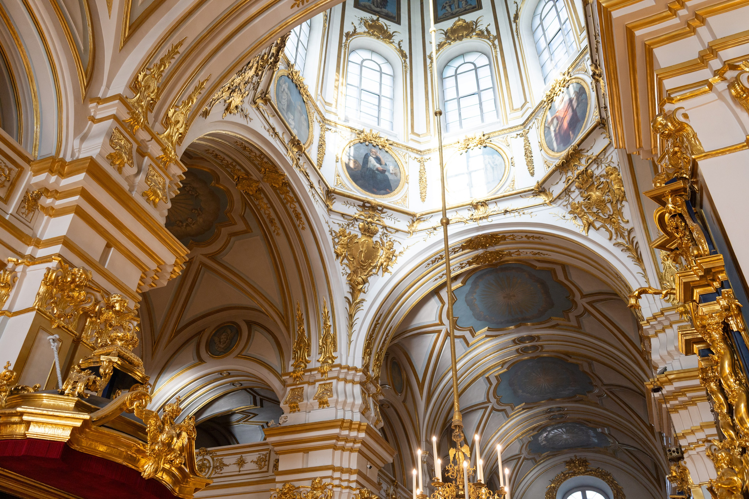 Неделя 16-я по Пятидесятнице, по Воздвижении. Глас 7-й. Попразднство Воздвижения Креста. Вмч. Никиты. НИКОЛО-БОГОЯВЛЕНСКИЙ МОРСКОЙ СОБОР