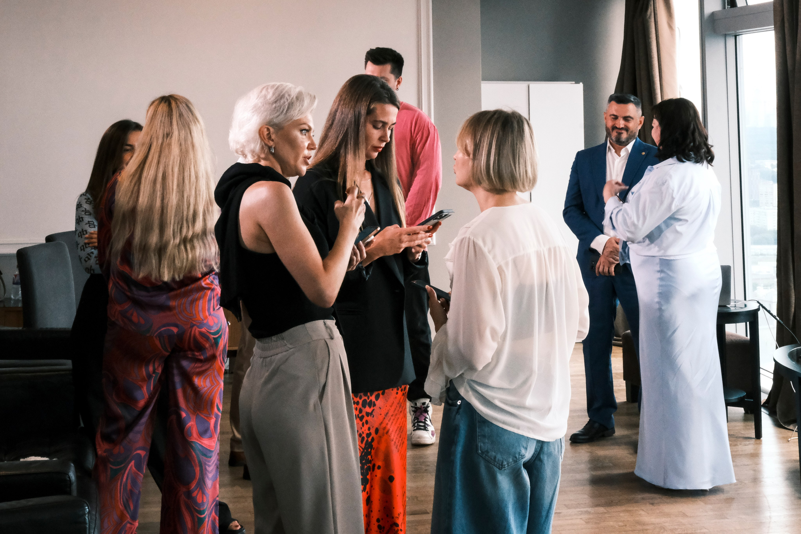 ROST100_ БИЗНЕС КВАРТИРНИК. Индивидуальная фотосъёмка в Москве. Фотограф Василиса Тарасова