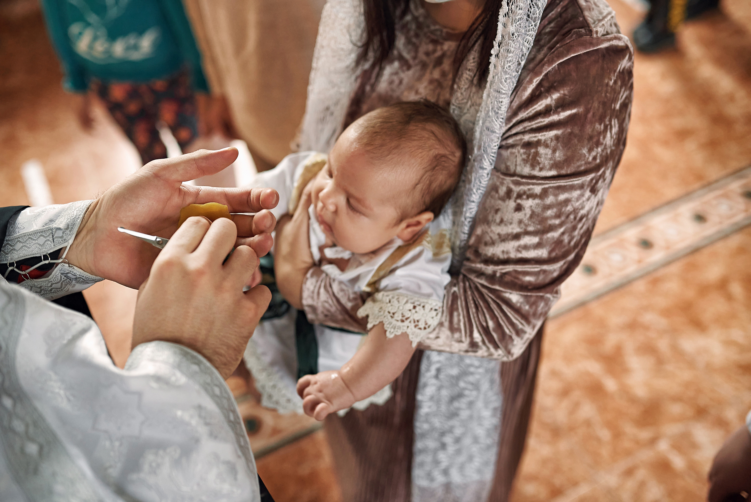 Крещение Евгения в храме преп. Серафима Саровского. Семейный фотограф в Ростове-на-Дону Татьяна Литвинова