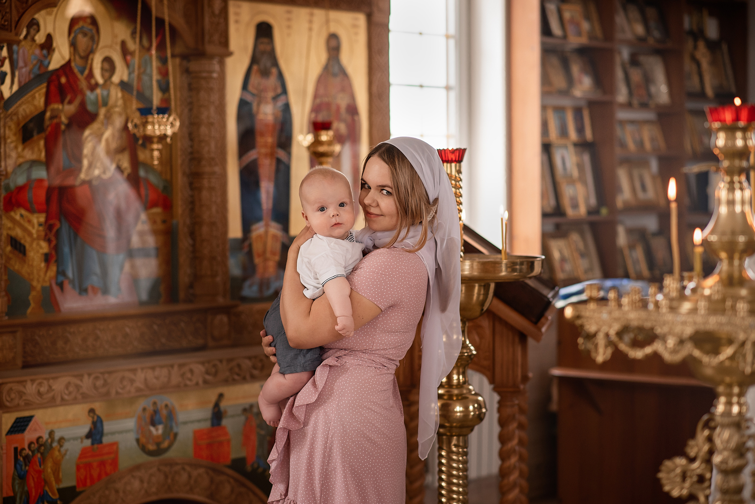 Храм иконы Божией Матери Ватопедской. Семейный фотограф в Ростове-на-Дону Татьяна Литвинова