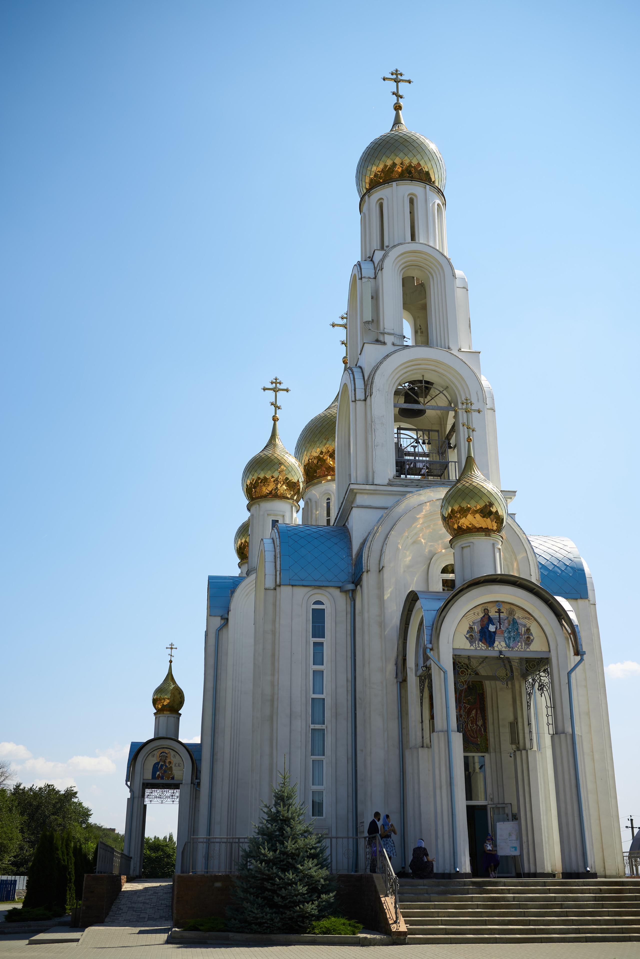 Храм в честь иконы Пресвятой Богородицы Целительница. Семейный фотограф в Ростове-на-Дону Татьяна Литвинова