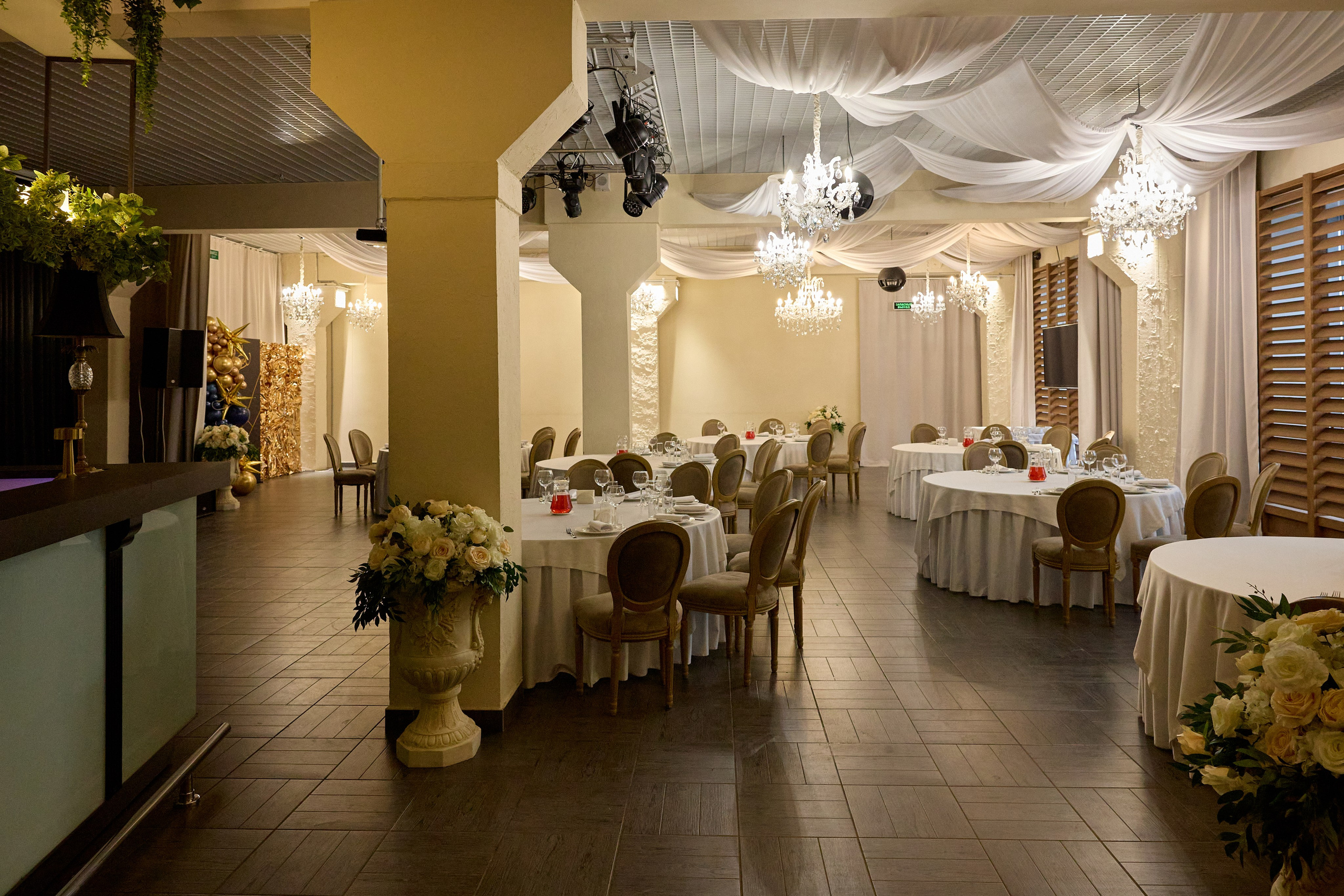 Кафе «Кин-Дза-Дза». Предметный и репортажный фотограф Алексей Кротов