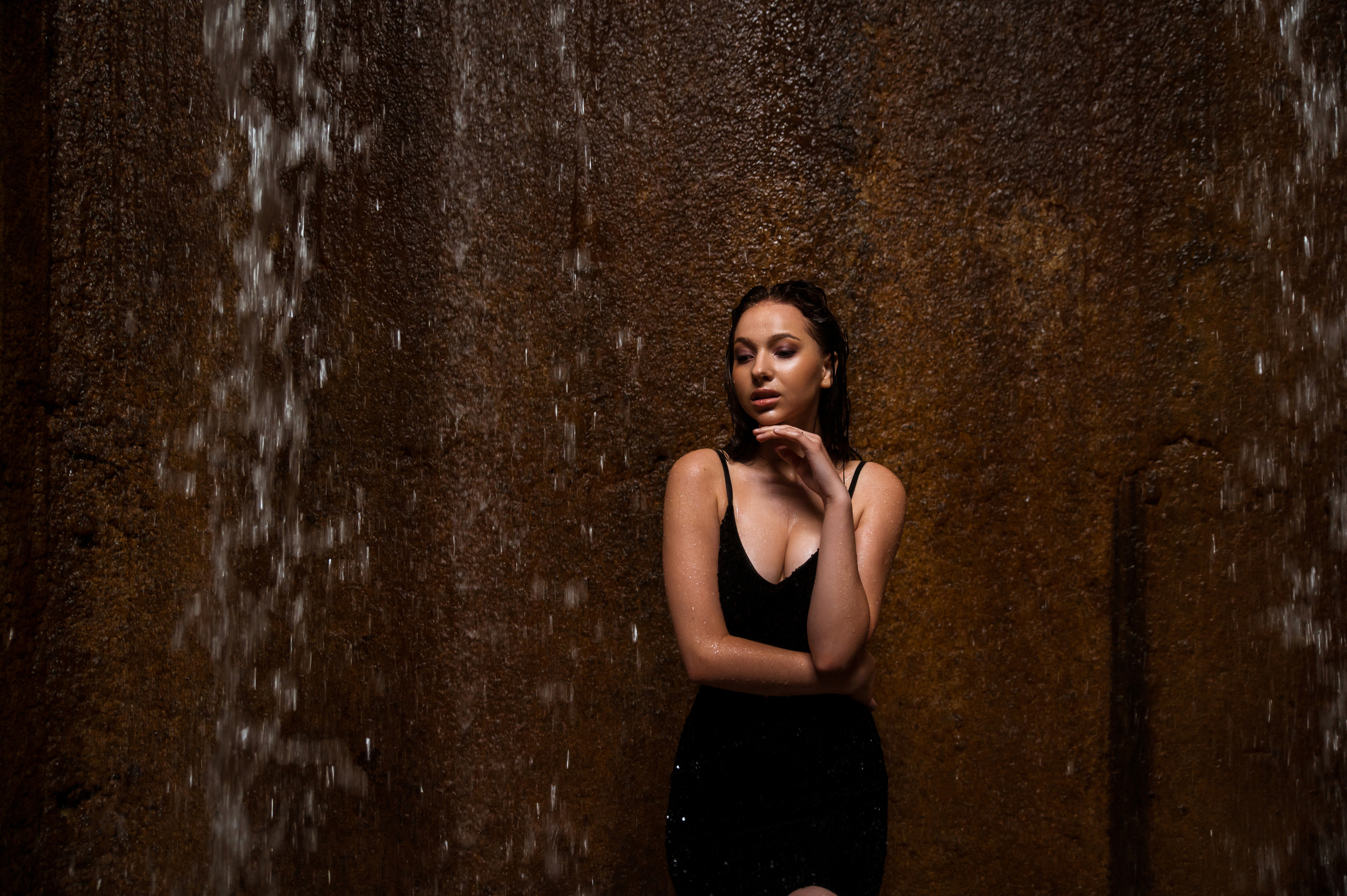 На водопаде. Свадебный и портретный фотограф в Белгороде Олеся Гавшина