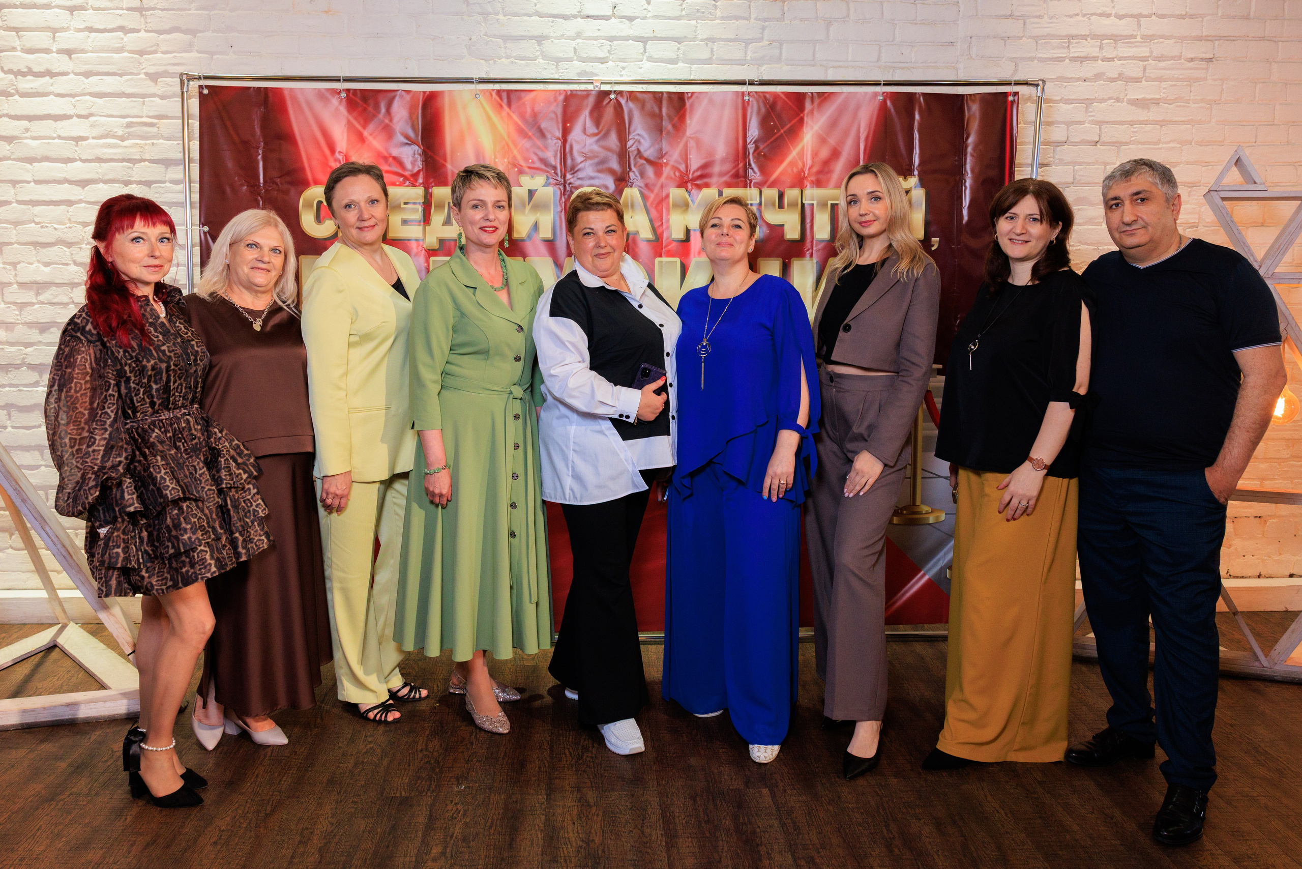 Первая шк. г. Шлиссельбург. Фотограф Александр Заломаев