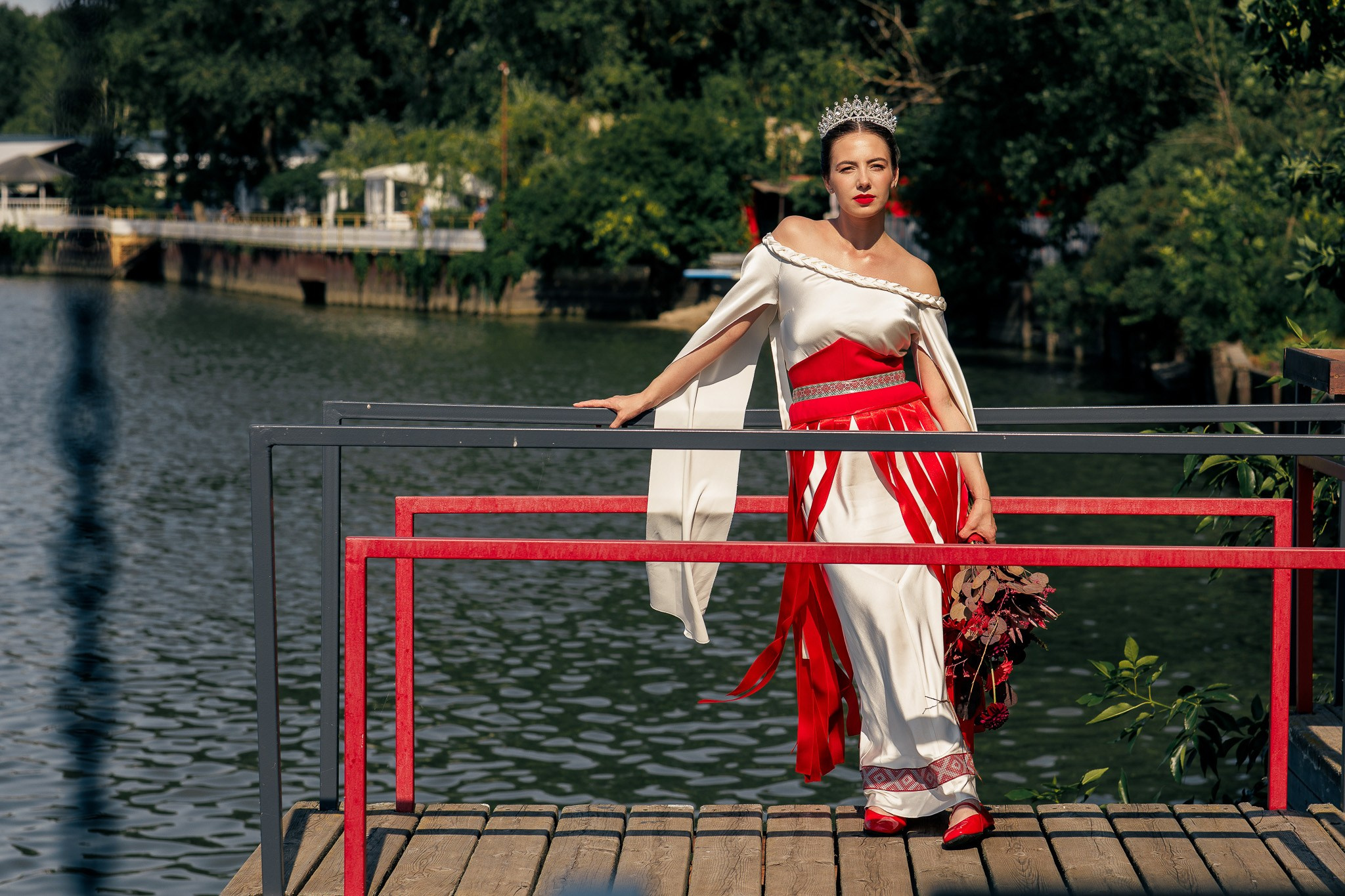 Свадебная фотосессия в старорусском стиле. Семейный и свадебный фотограф Ростове-на-Дону