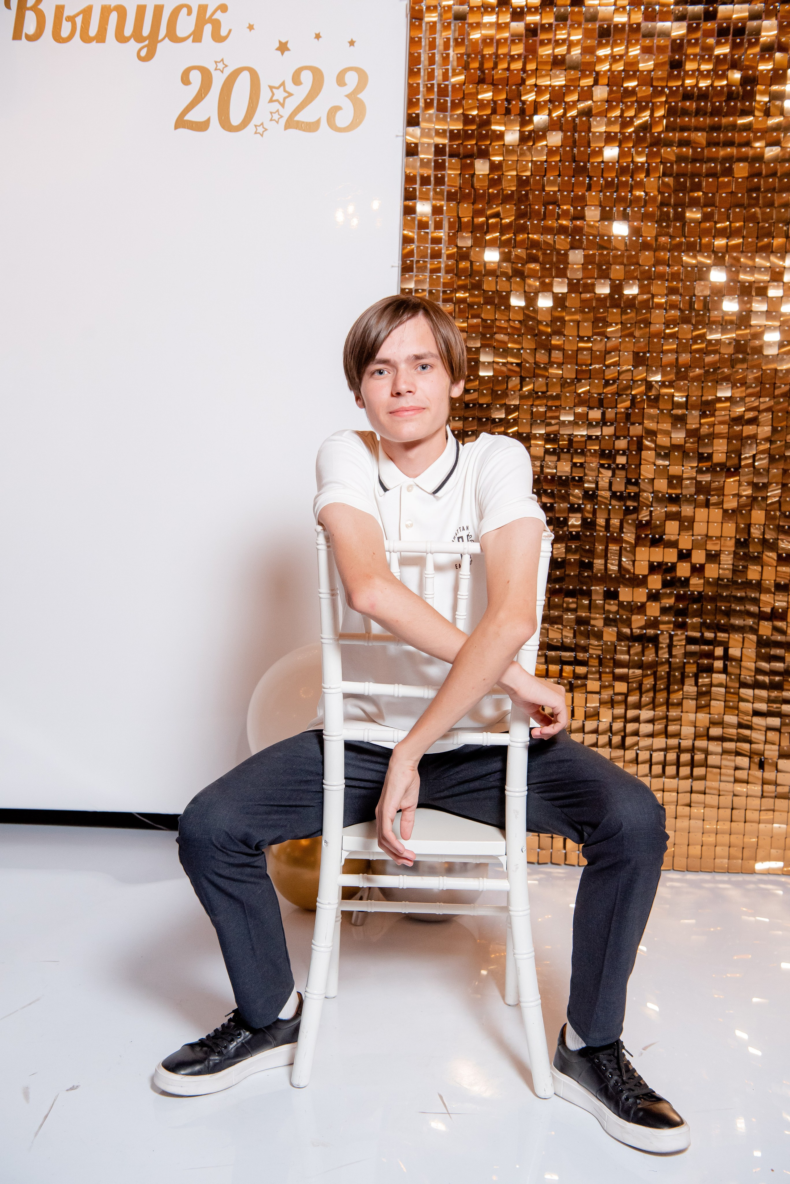 30 Школа. Вручение и Банкет. ДК Юбилейный и Банхоф. Фотограф в Волгограде и Волжском Александр Горбань