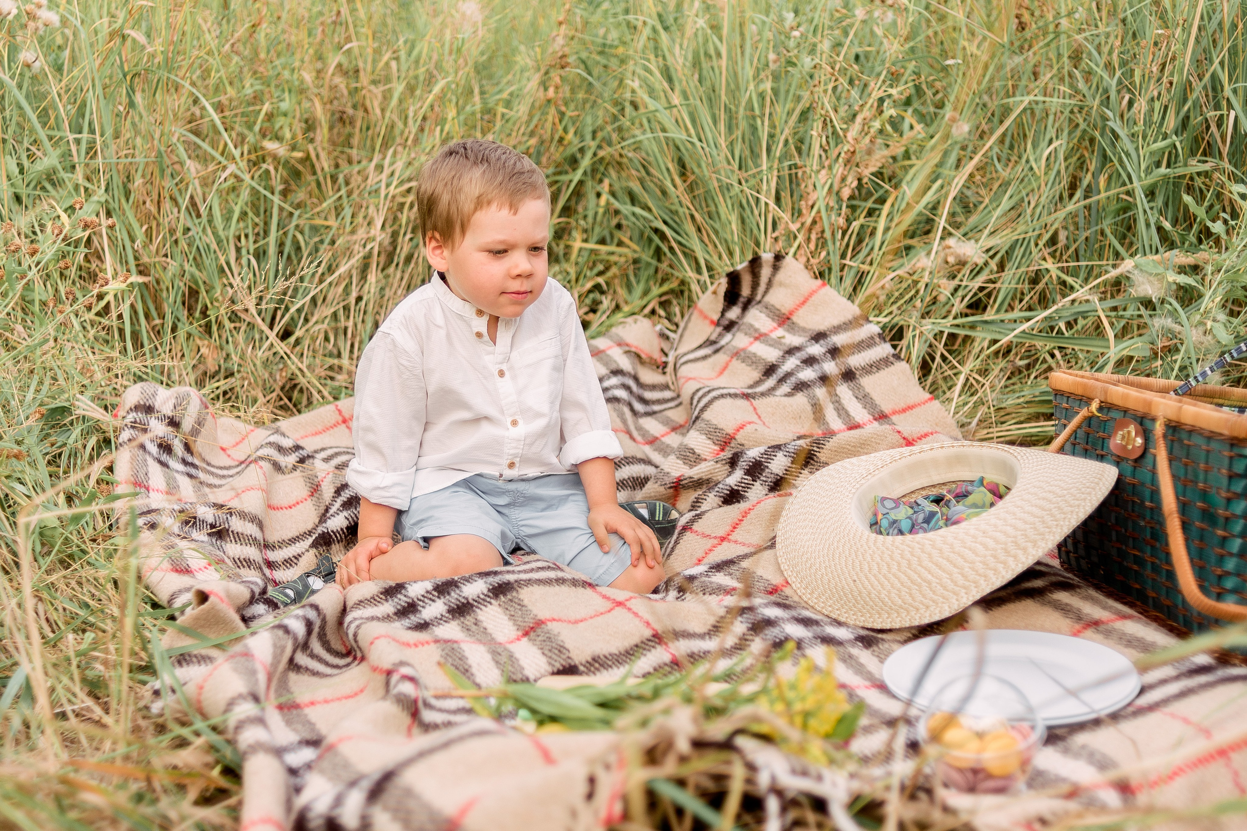 В поле. Фотограф Юлия Попова