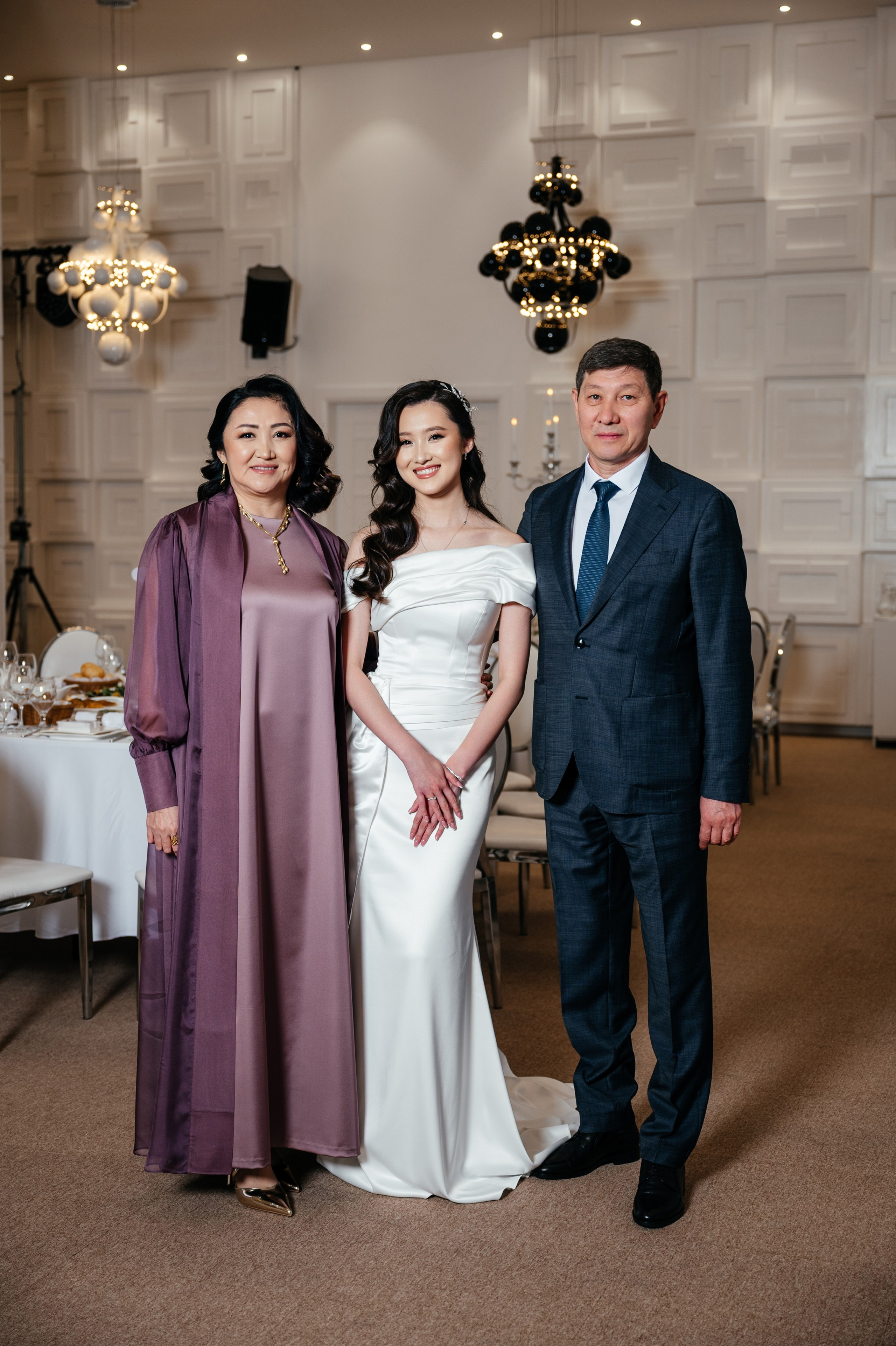 MEREI QYZ UZATU. Свадебный и семейный фотограф в Астане Едиресов Магжан
