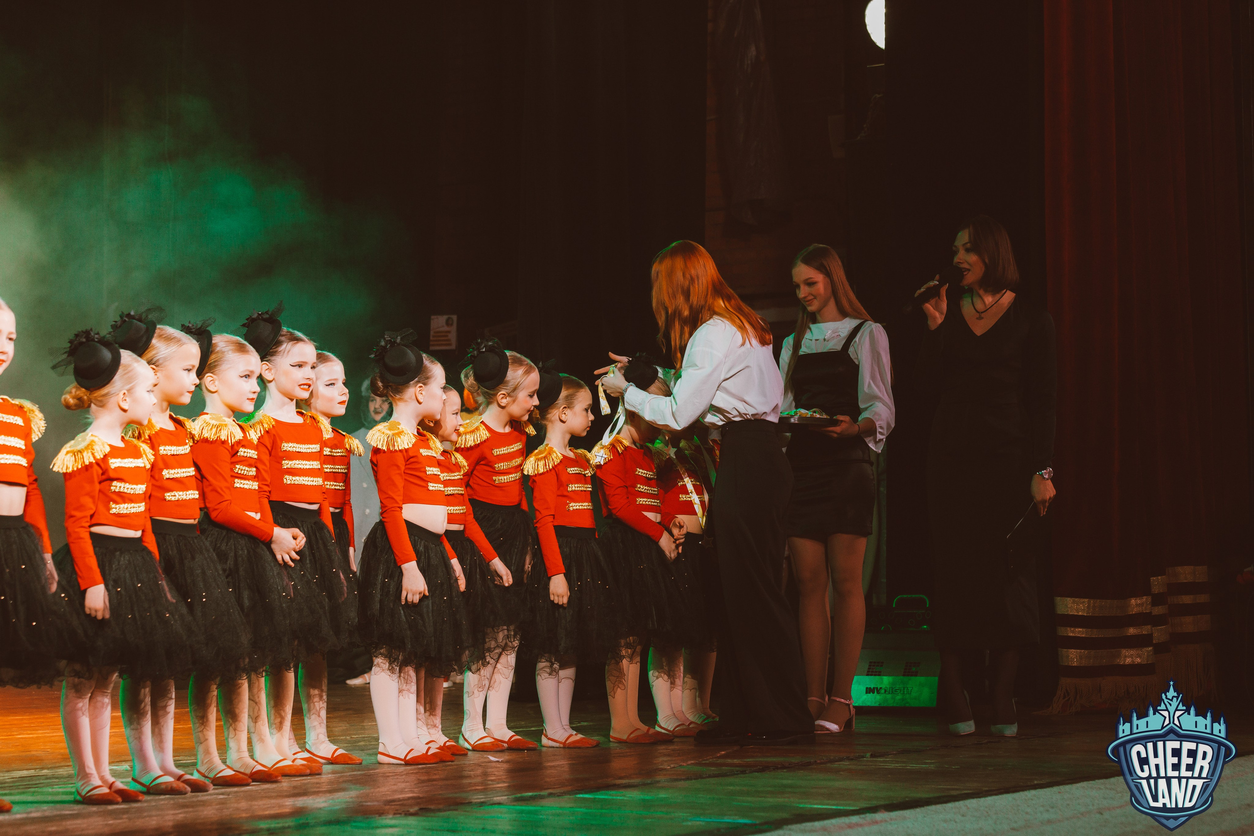 КОСМИЧЕСКОЕ НОВОГОДНЕЕ ПУТЕШЕСТВИЕ «CHEER LAND». Репортажный, семейный, свадебный, портретный фотограф