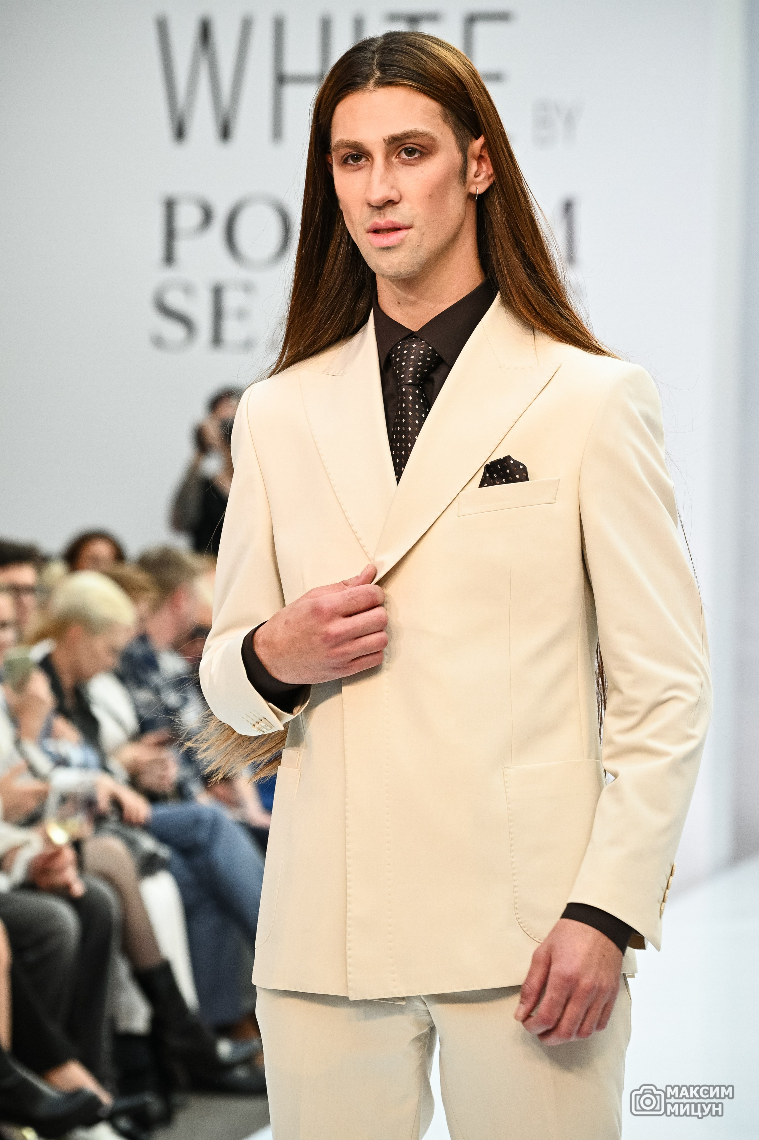 Модные показы. Фотограф Максим Мицун. Портрет, свадьба, репортаж, каталог